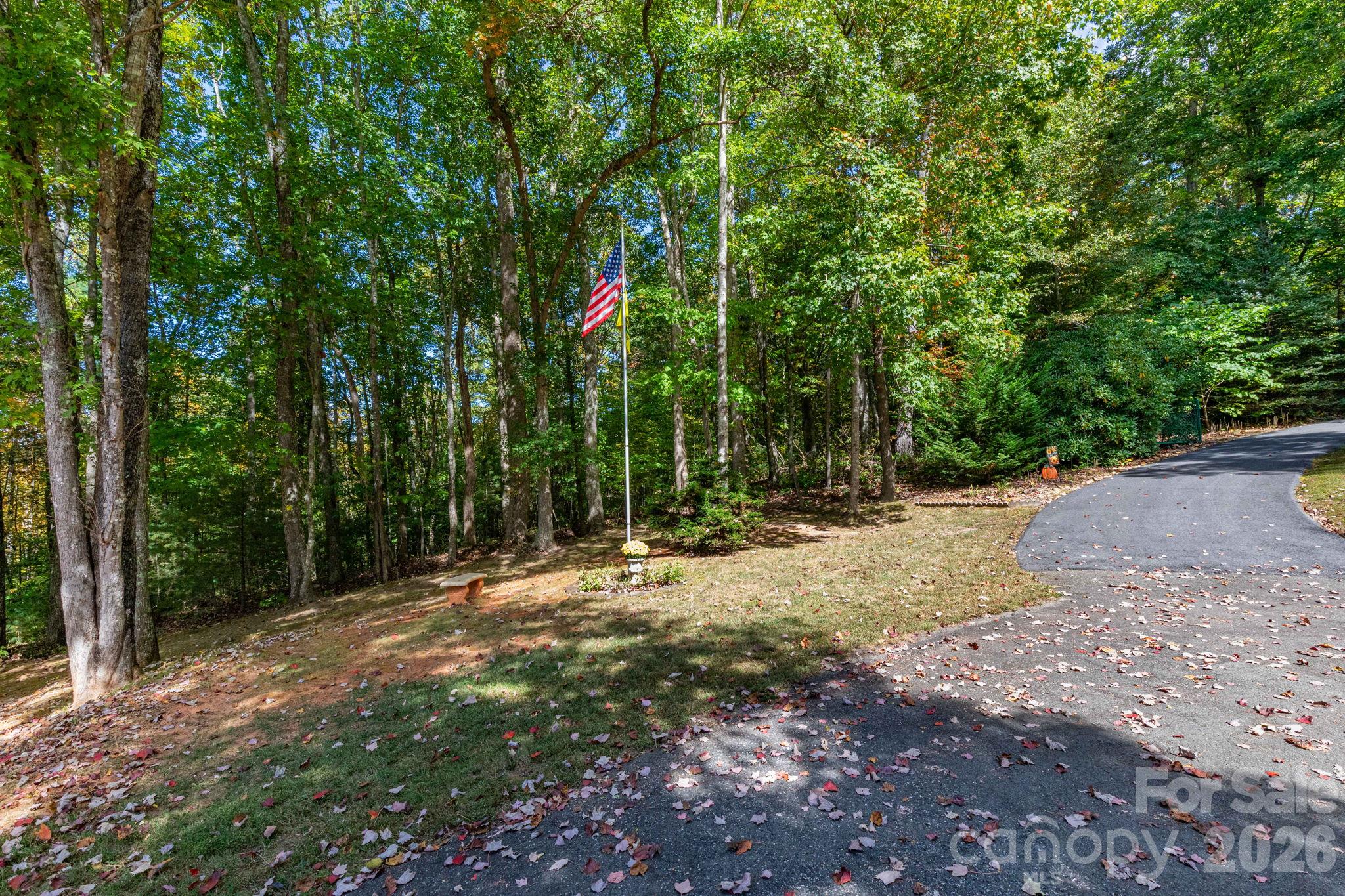 main property photo 23