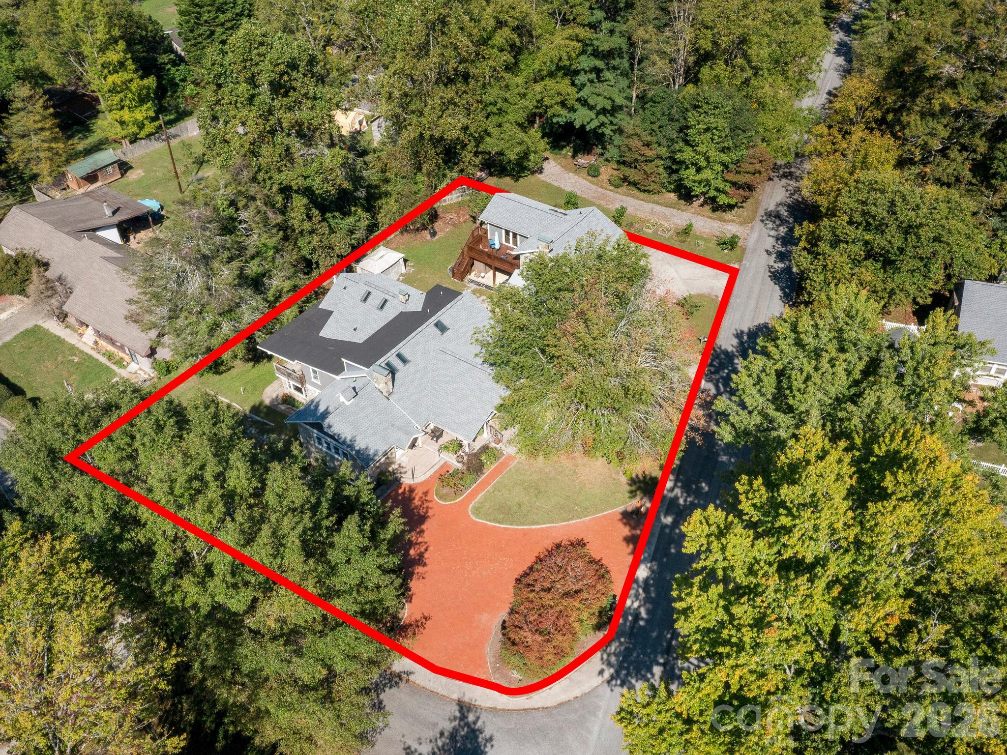 main property photo 44