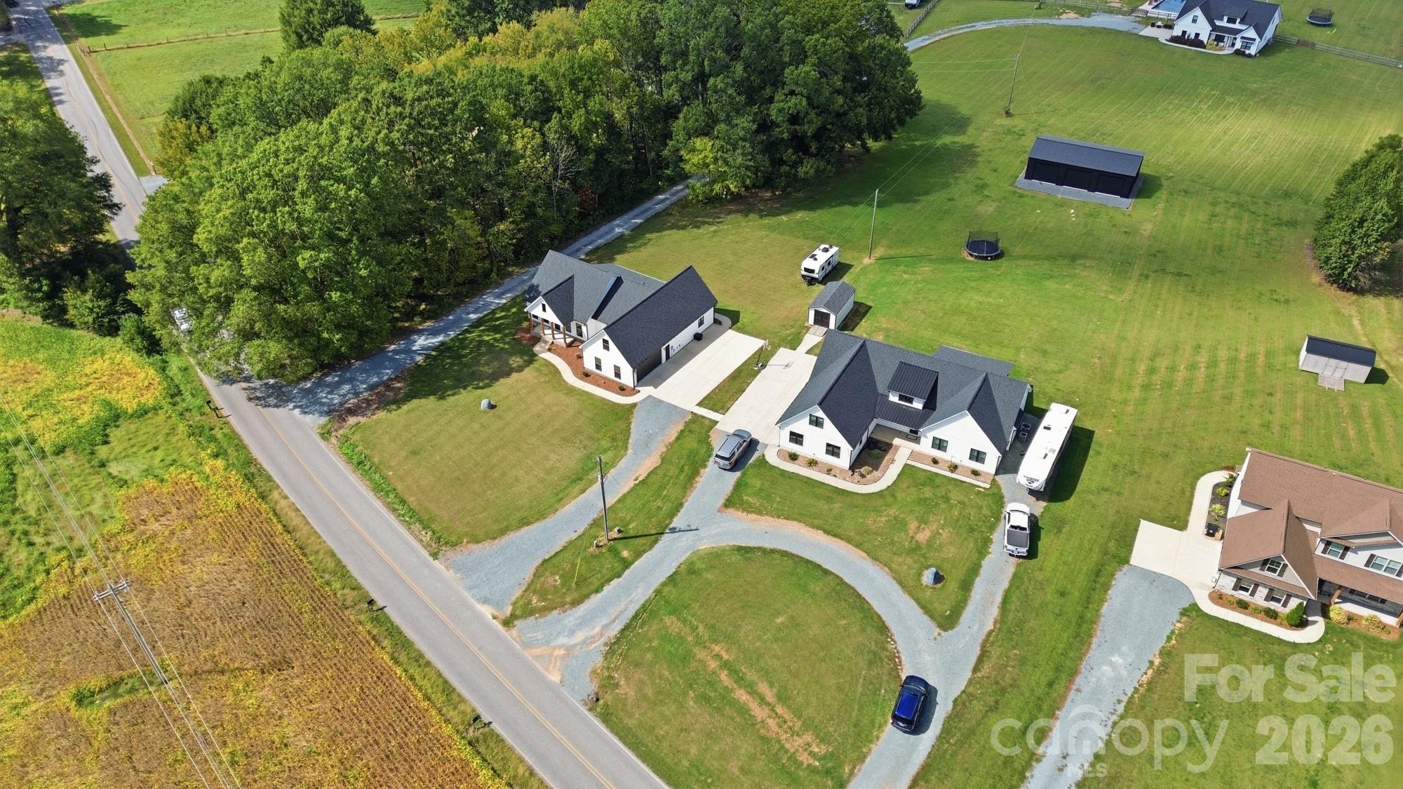 main property photo 44