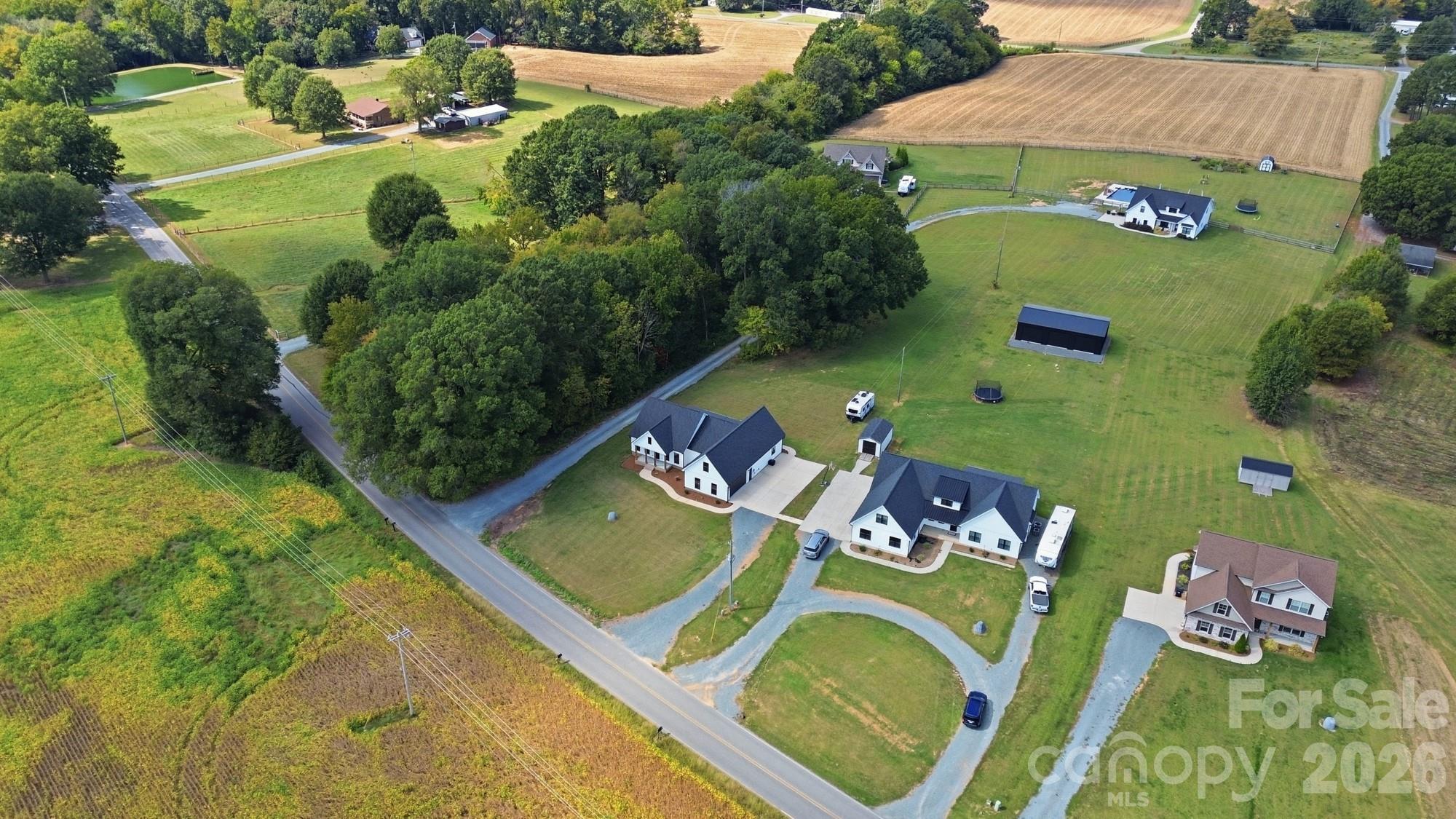 main property photo 45