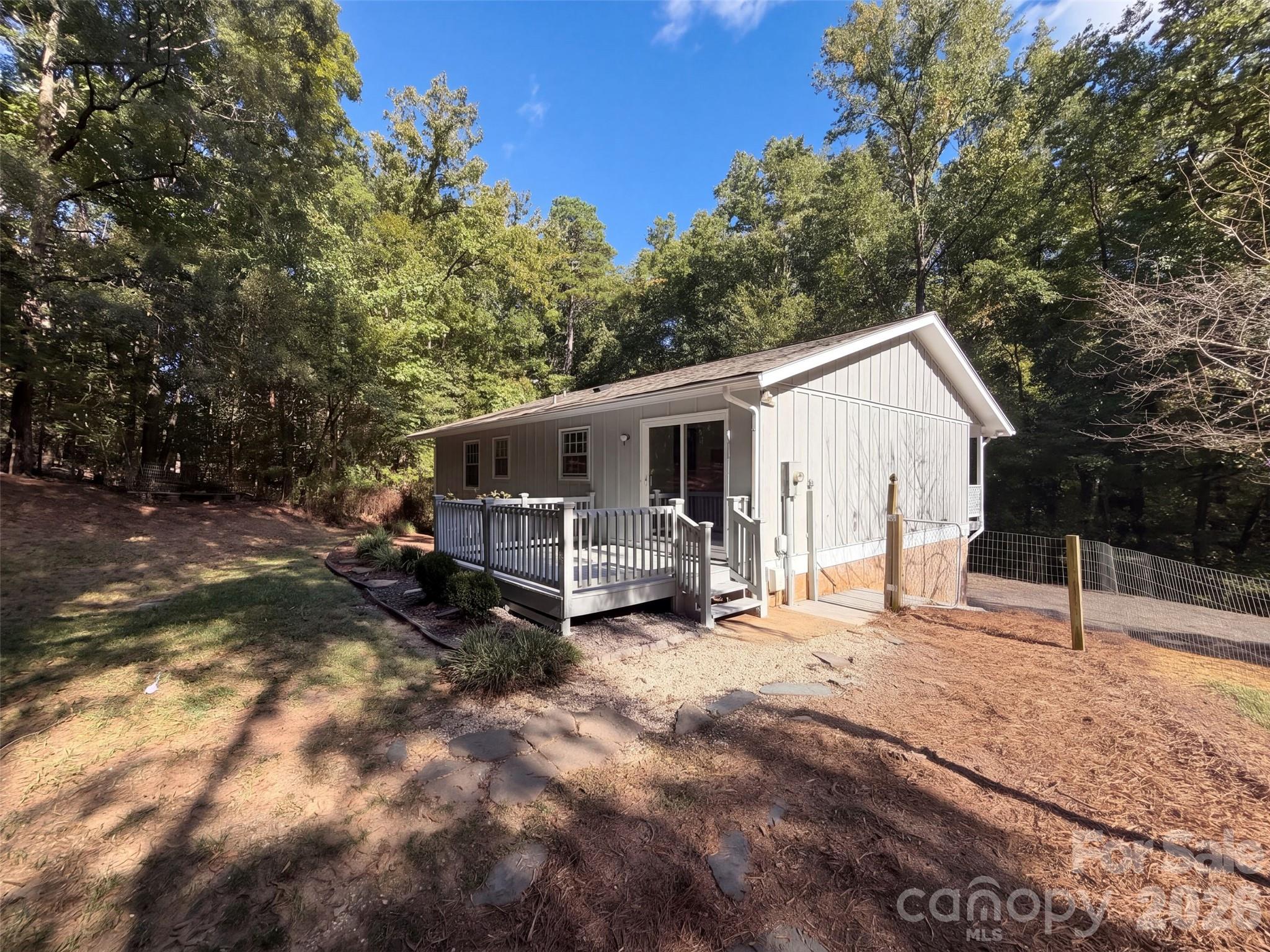 main property photo 26