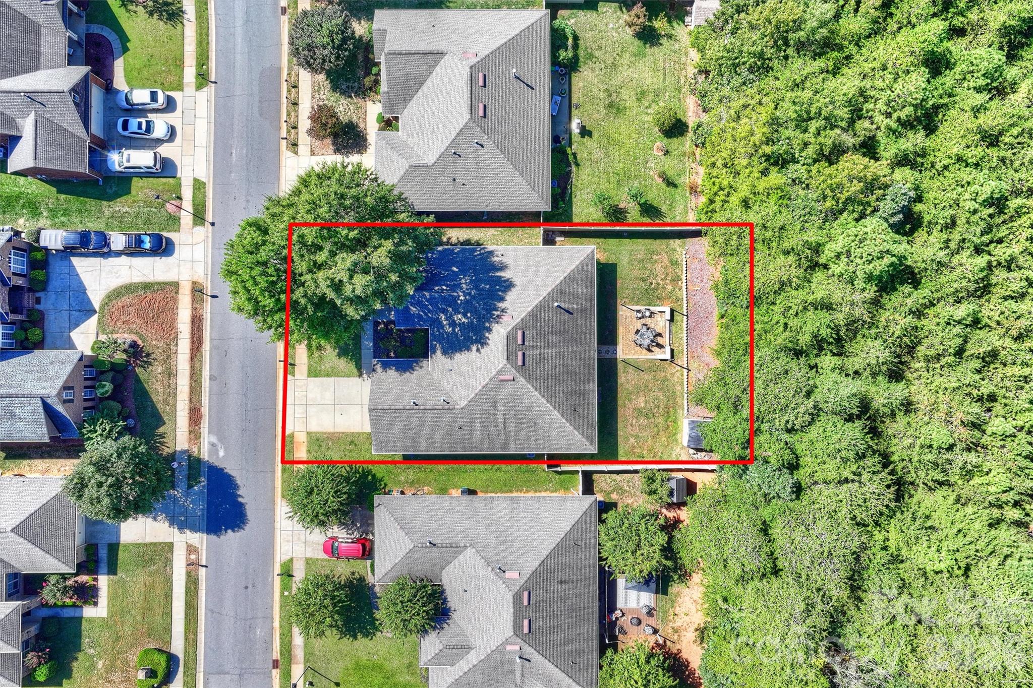 main property photo 38