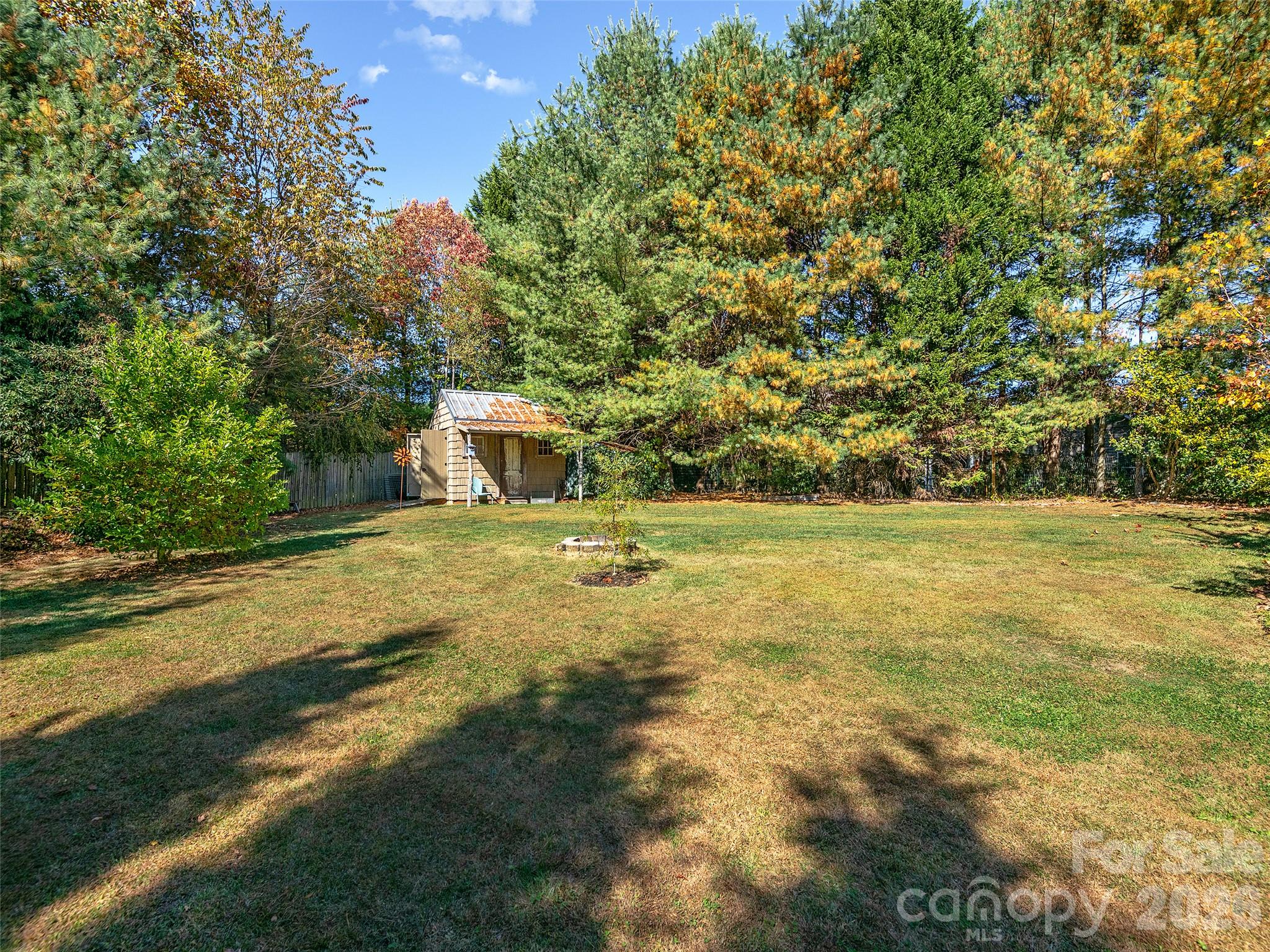 main property photo 31