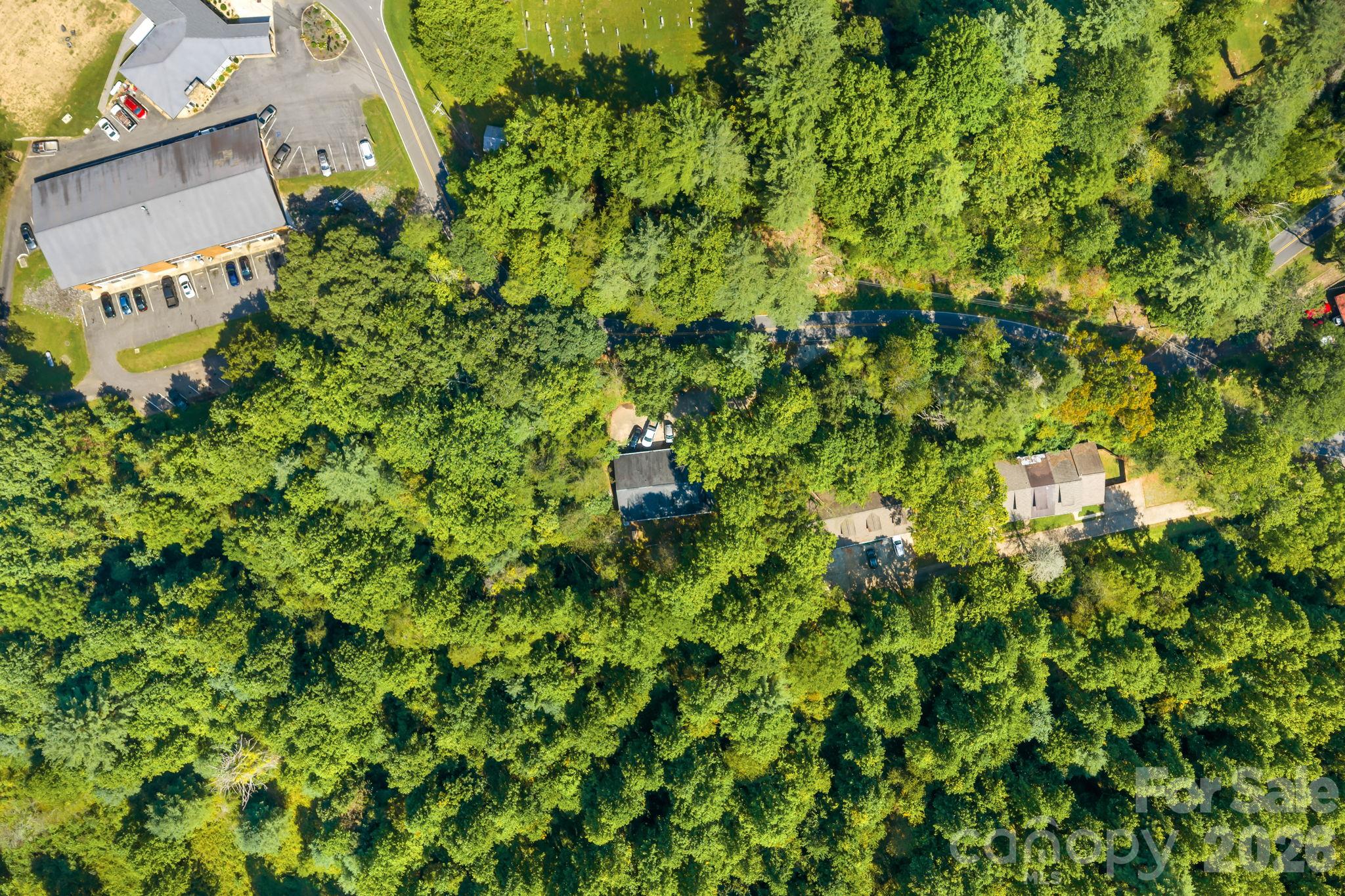 main property photo 34