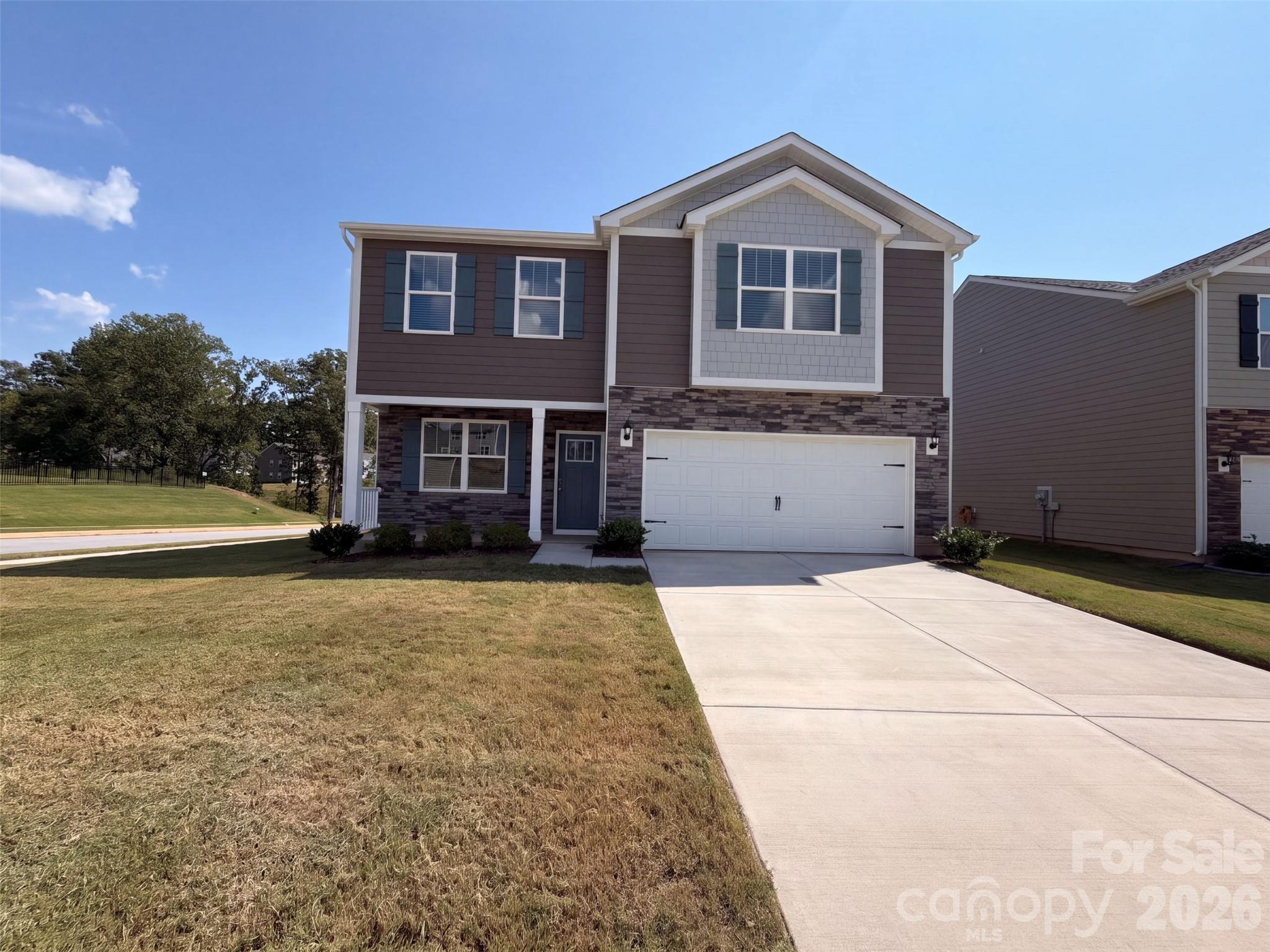 main property photo 0