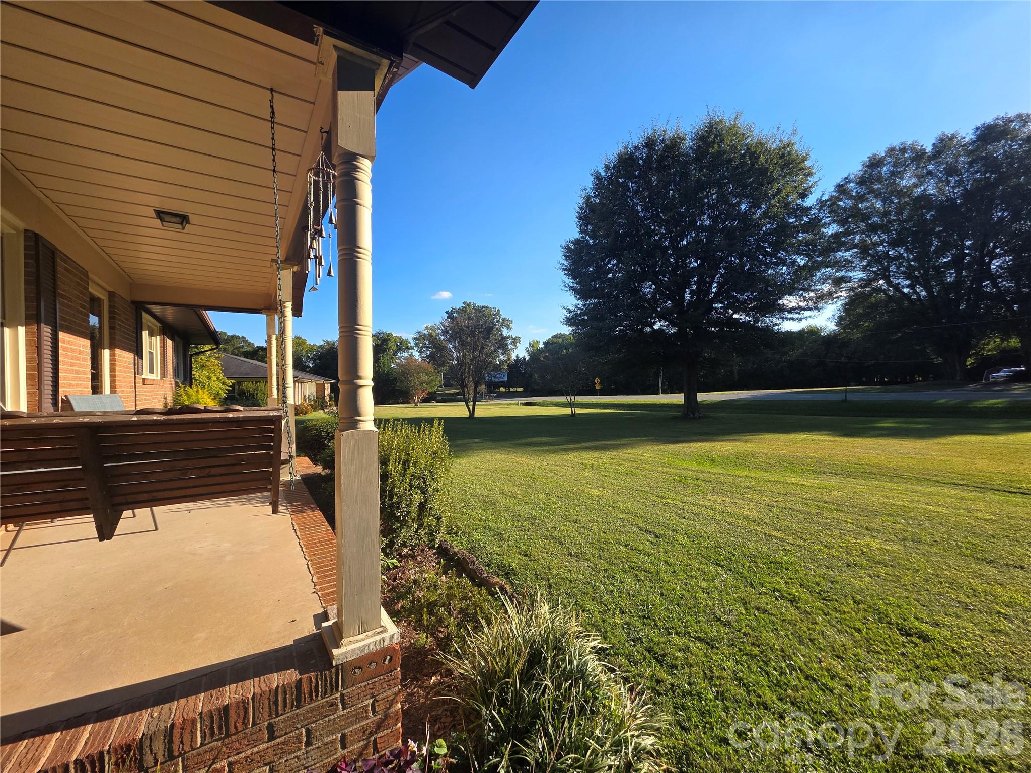 main property photo 10