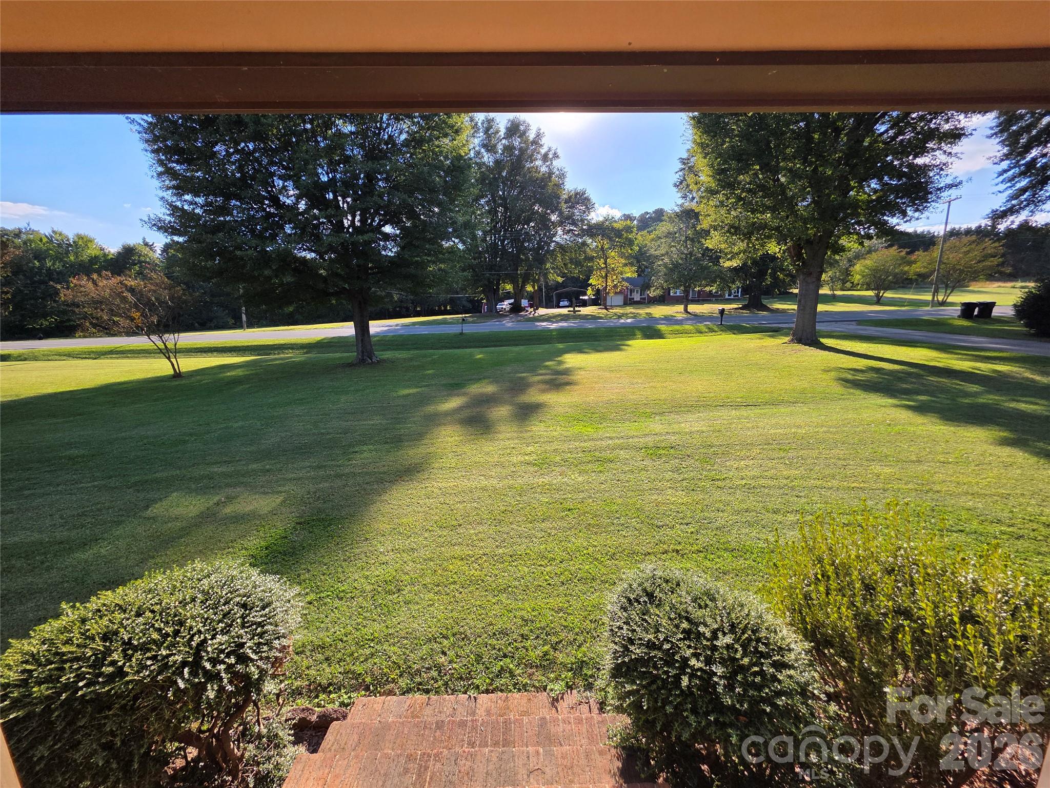 main property photo 7