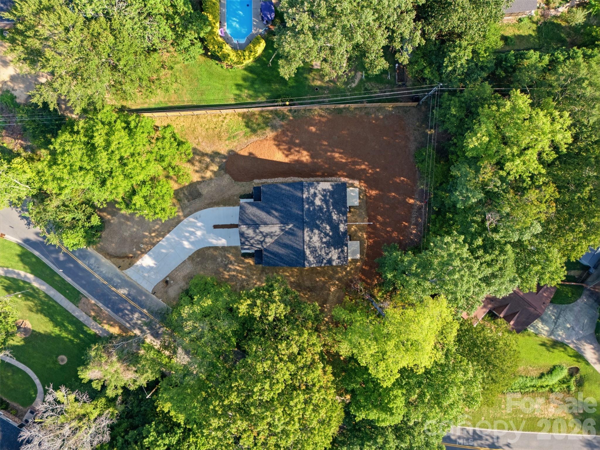 main property photo 39