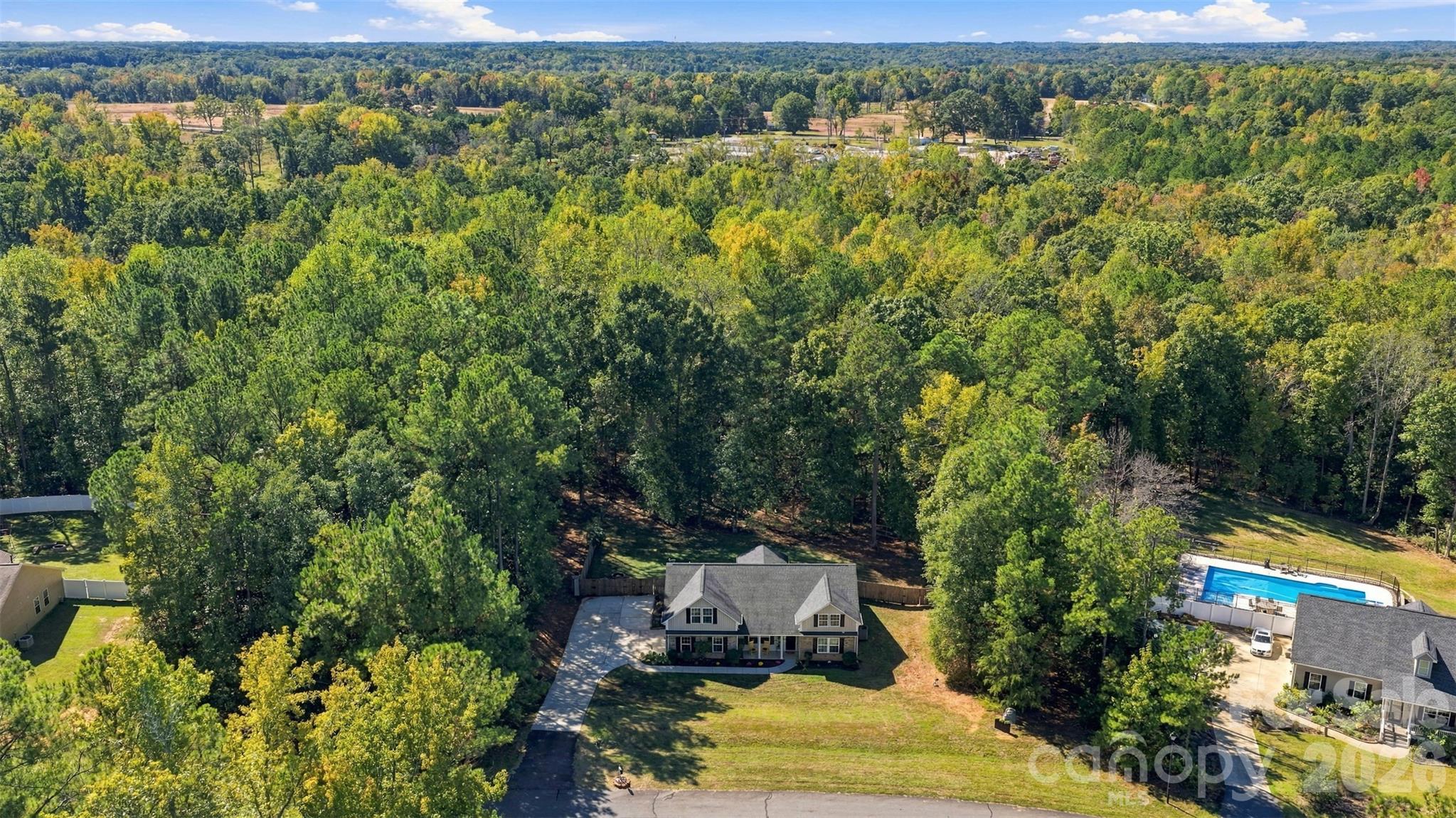 main property photo 32