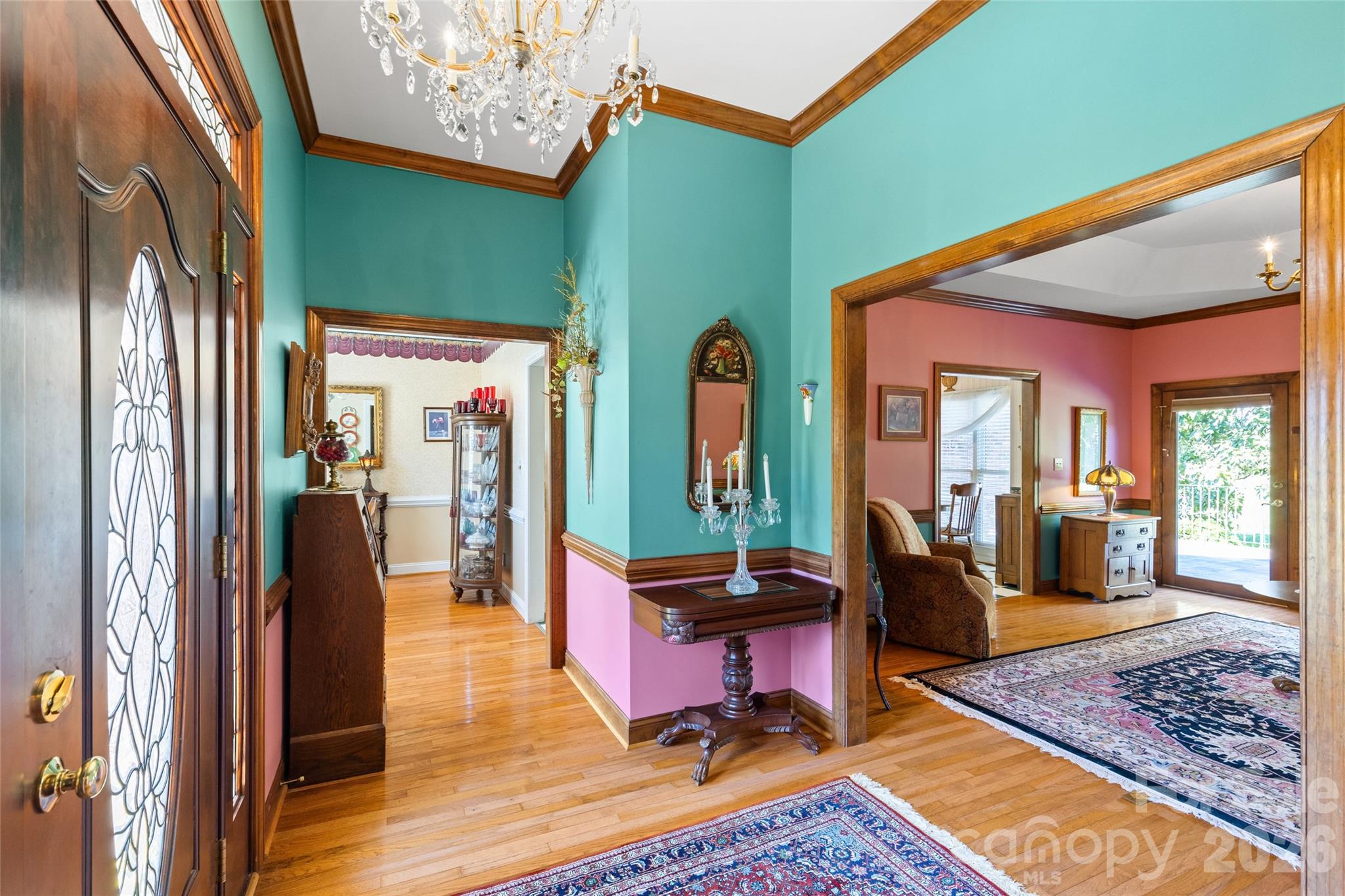 main property photo 10