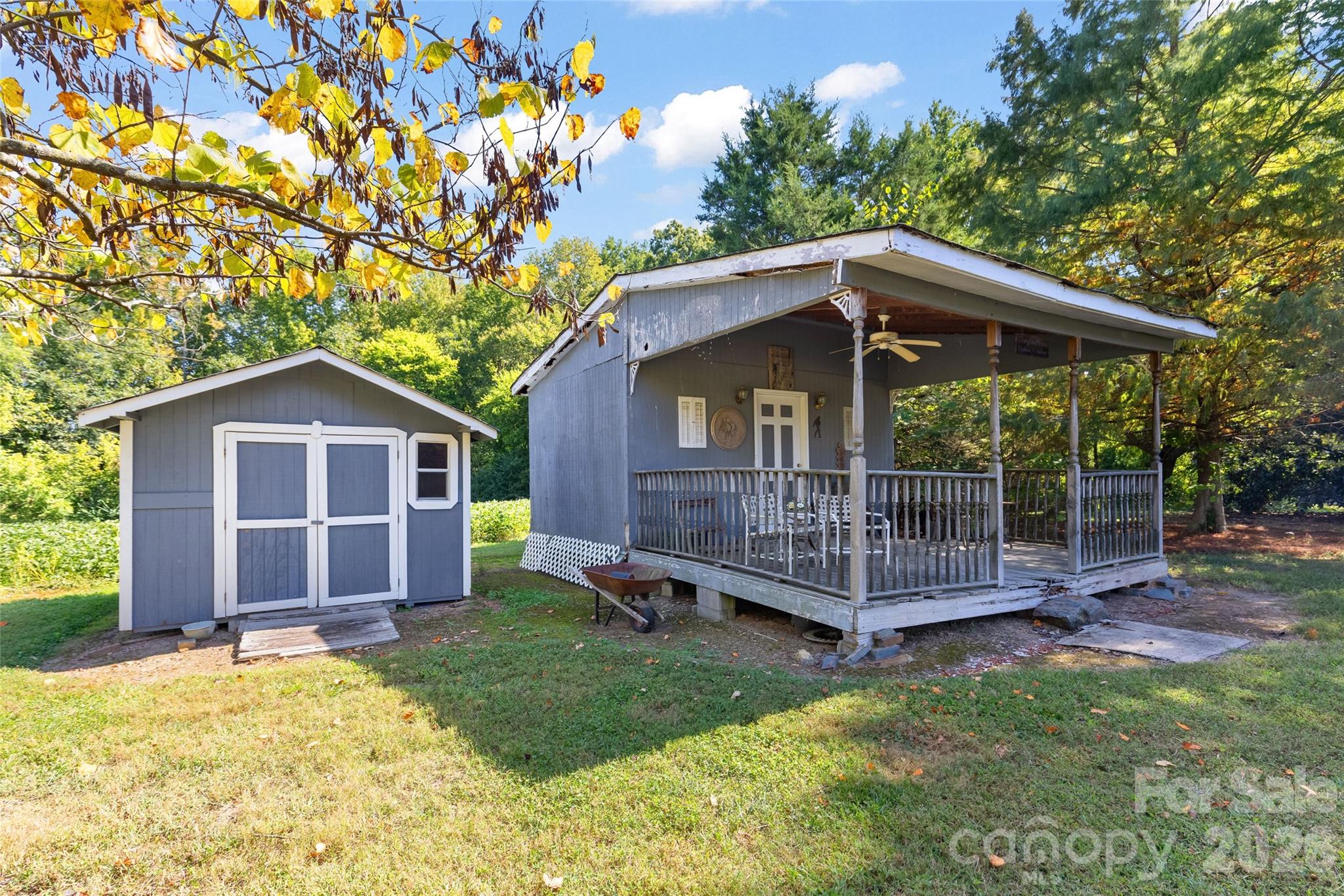main property photo 43