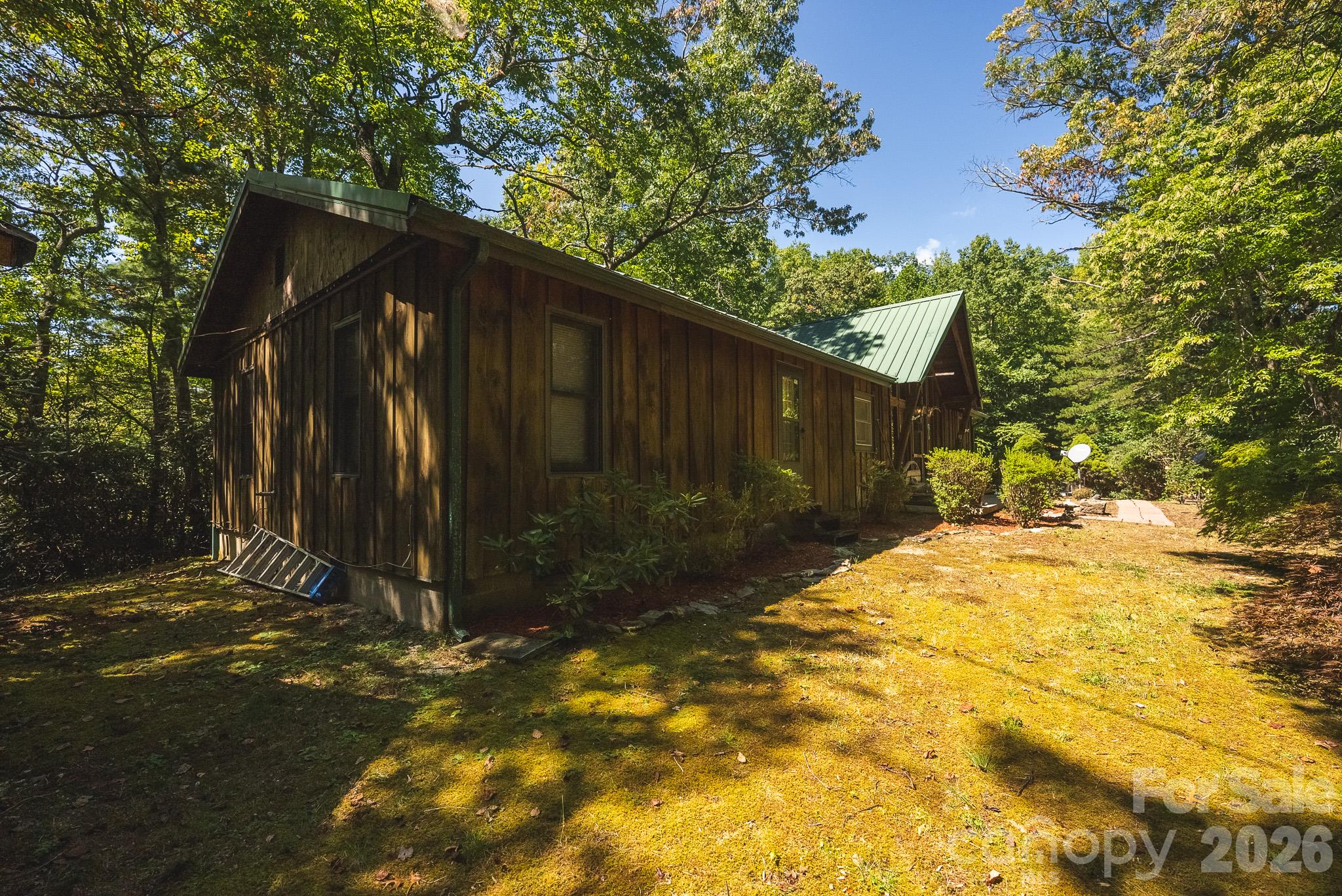 main property photo 8