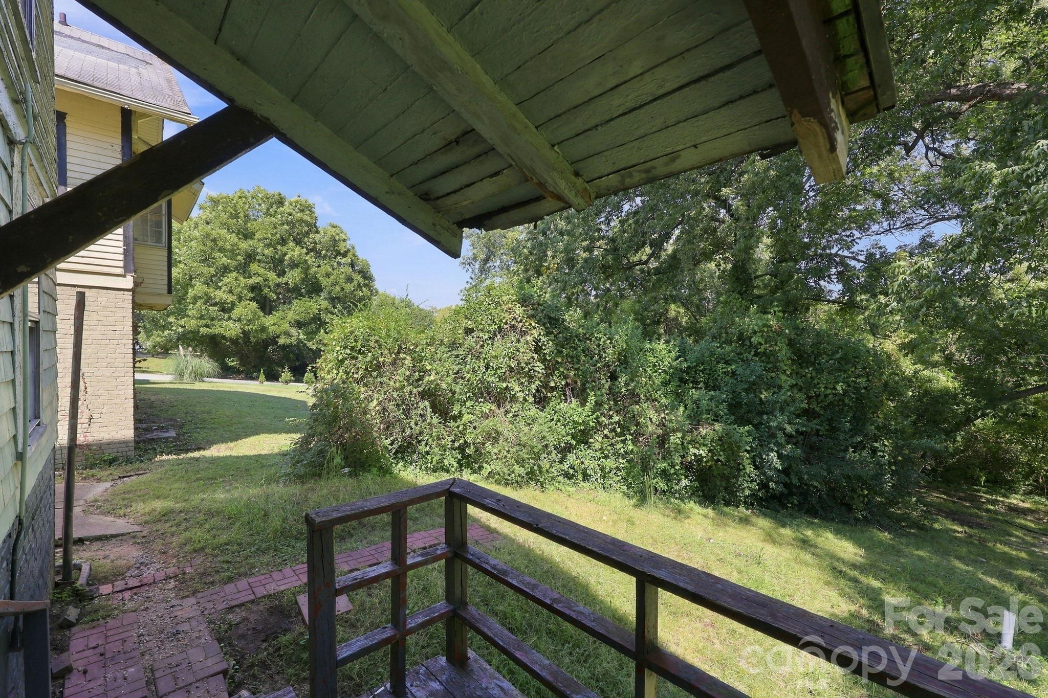 main property photo 38