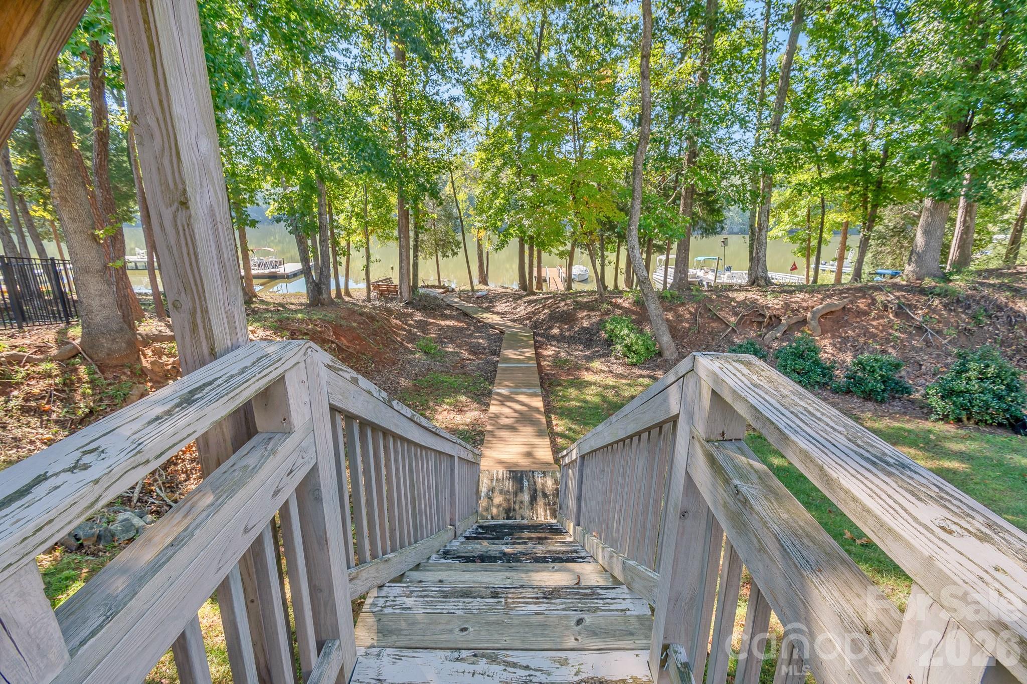 main property photo 32