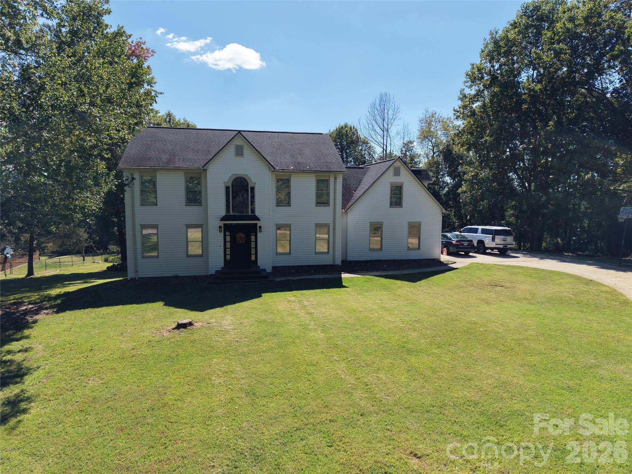 main property photo 7
