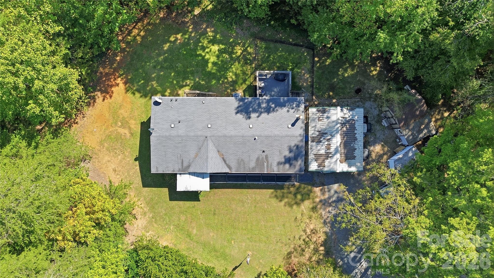 main property photo 34