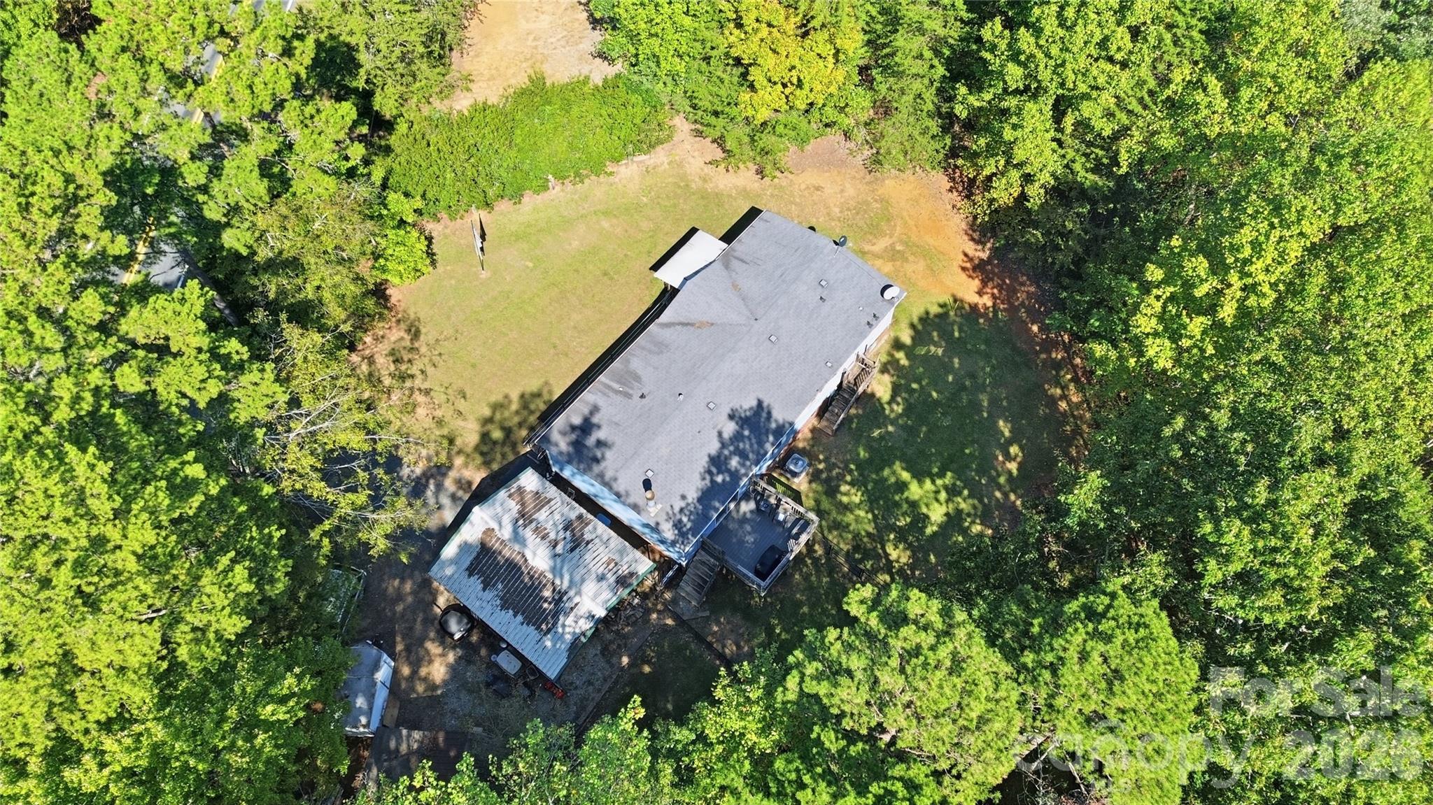 main property photo 35