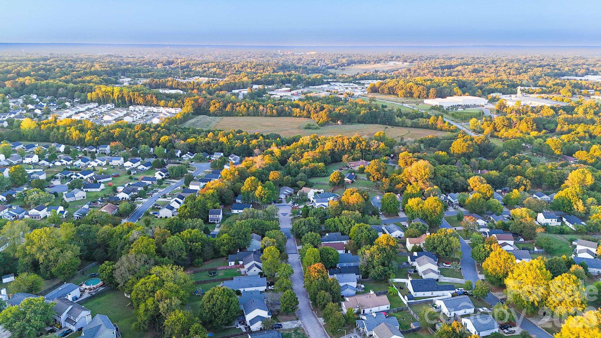 main property photo 30