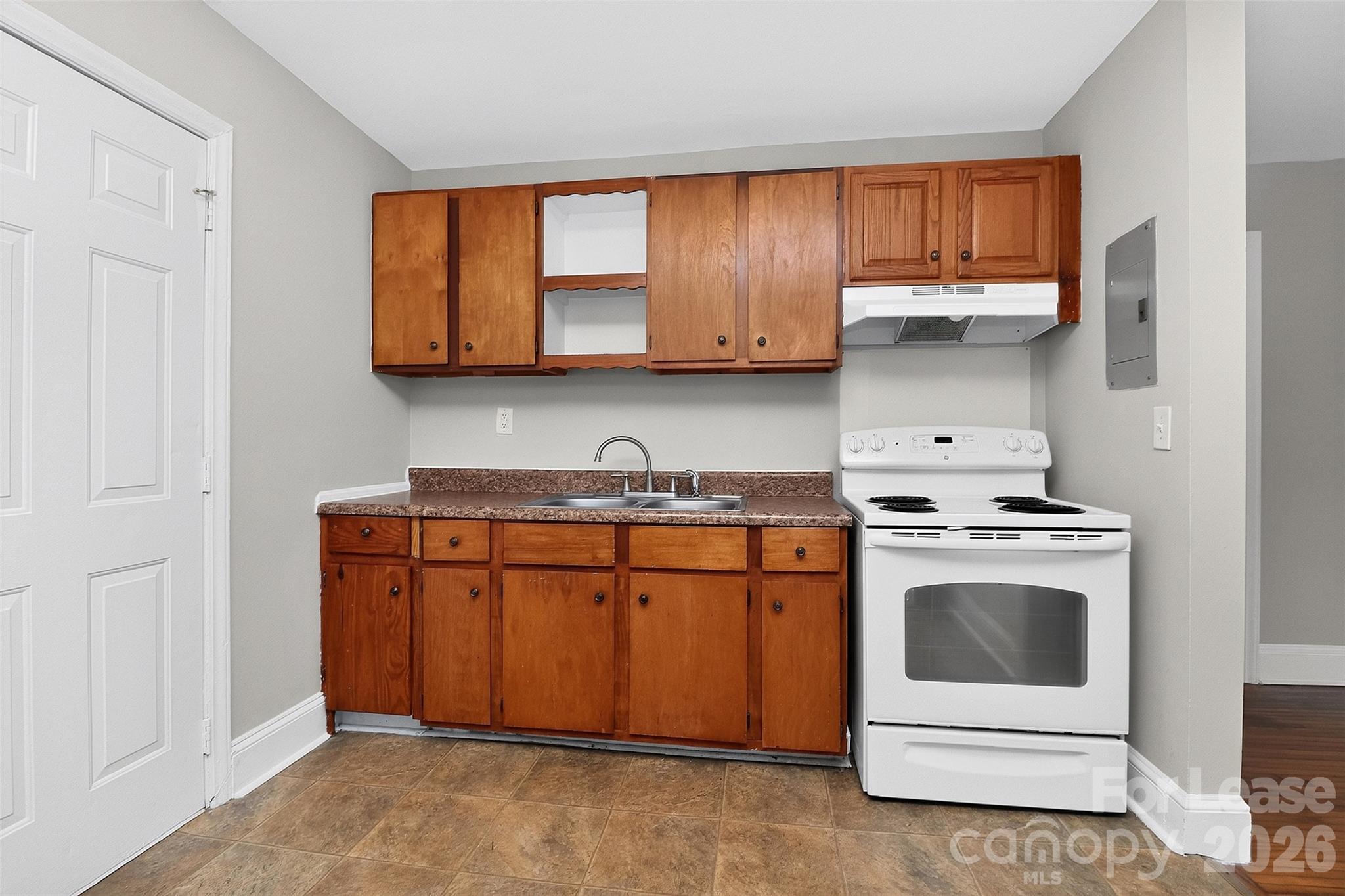 property viewer photo 17