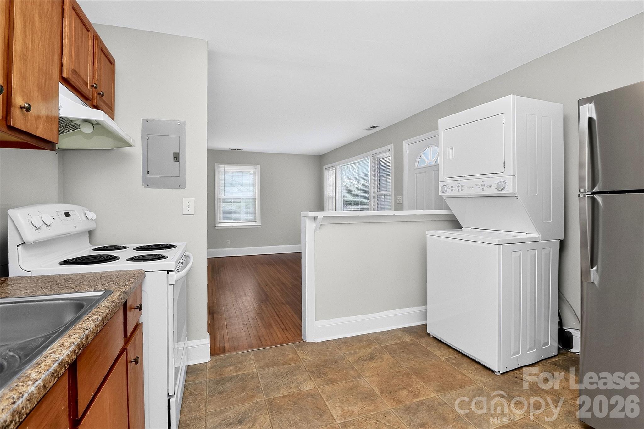 property viewer photo 20