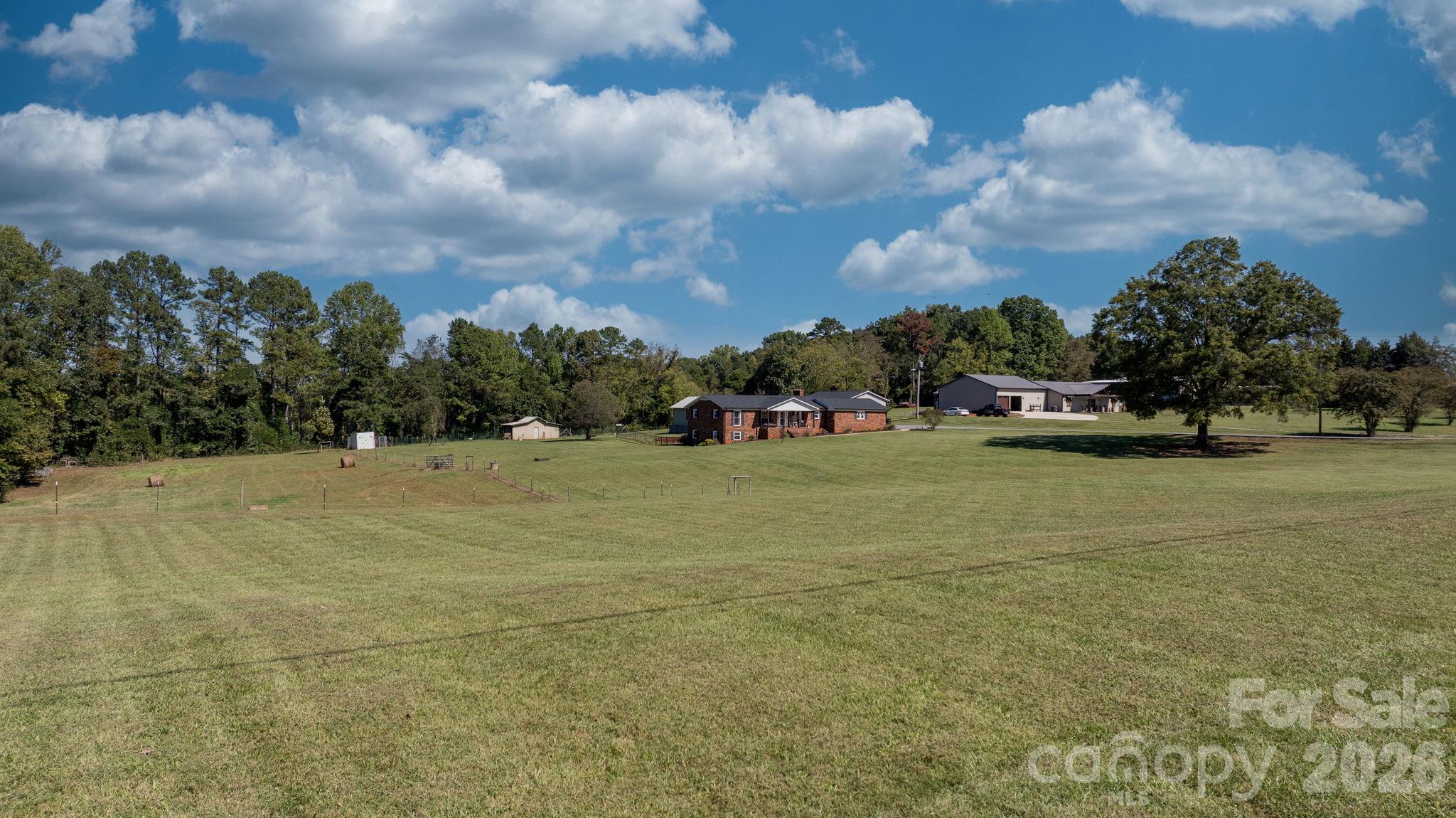 main property photo 32