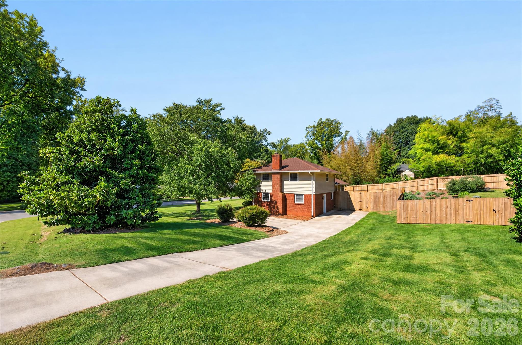 main property photo 47