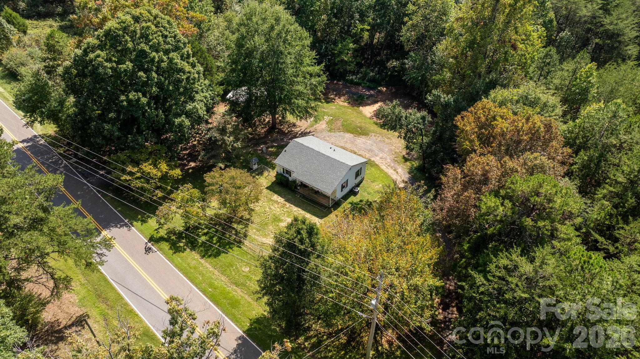 main property photo 13