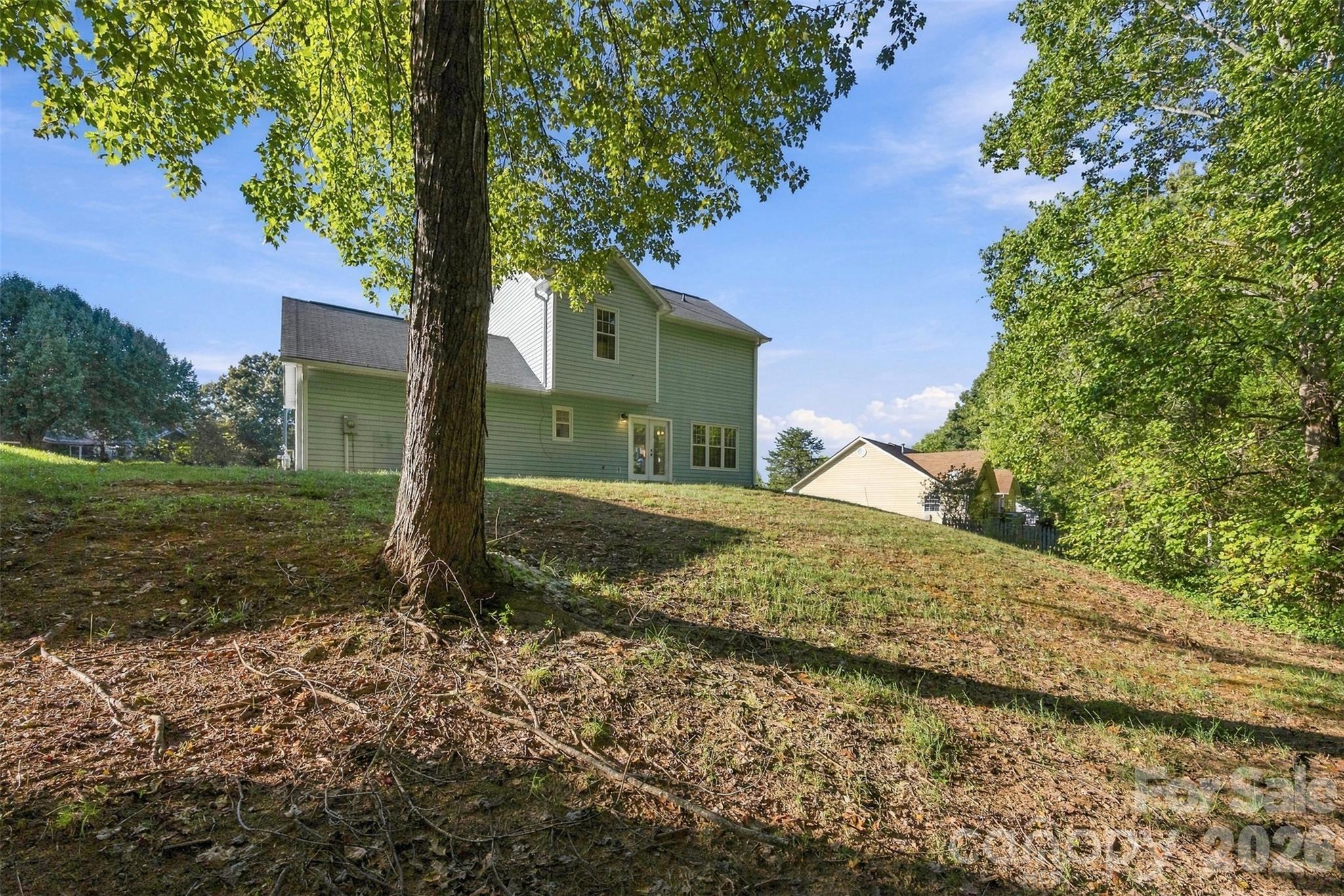 main property photo 29