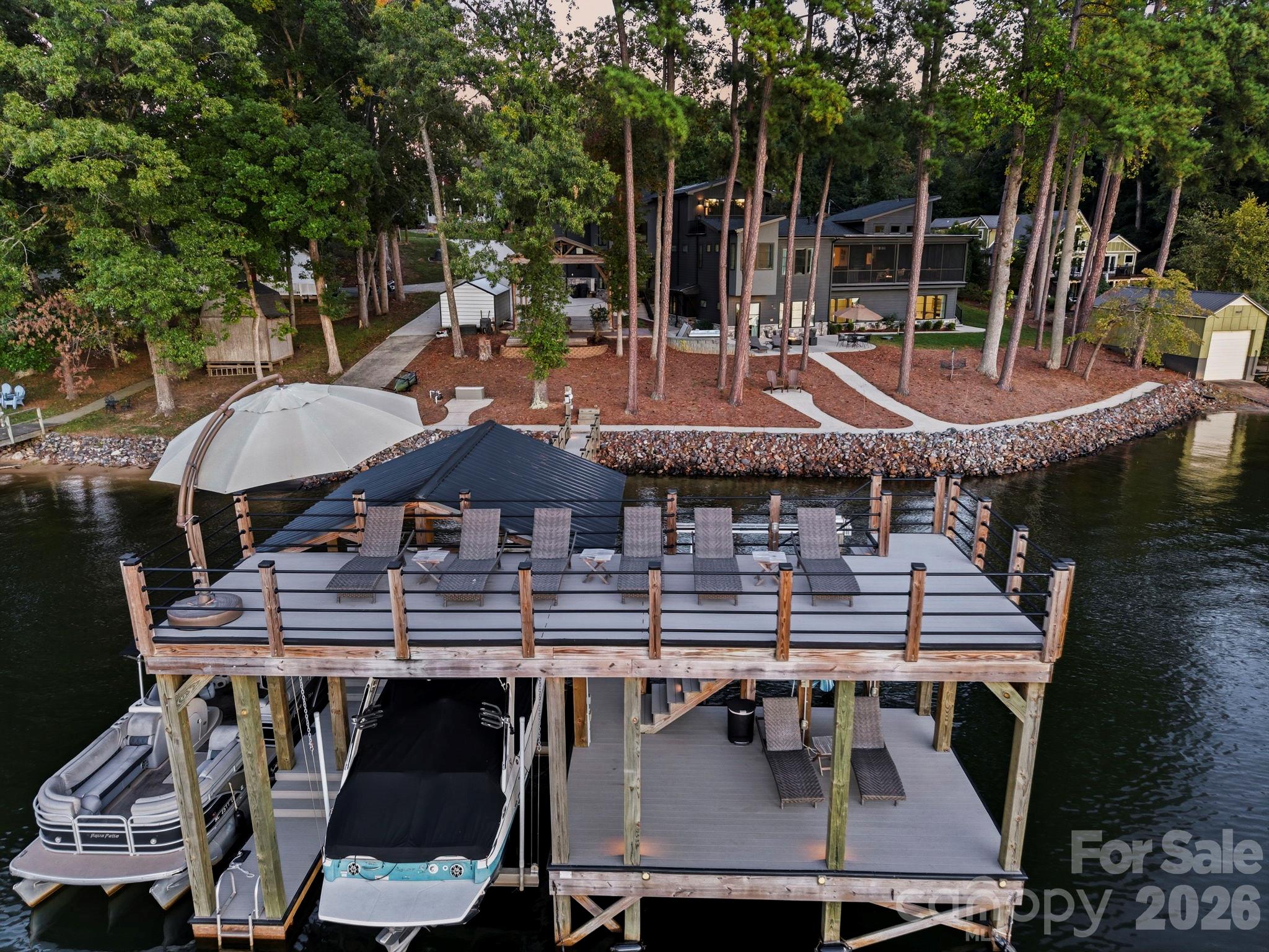 main property photo 41