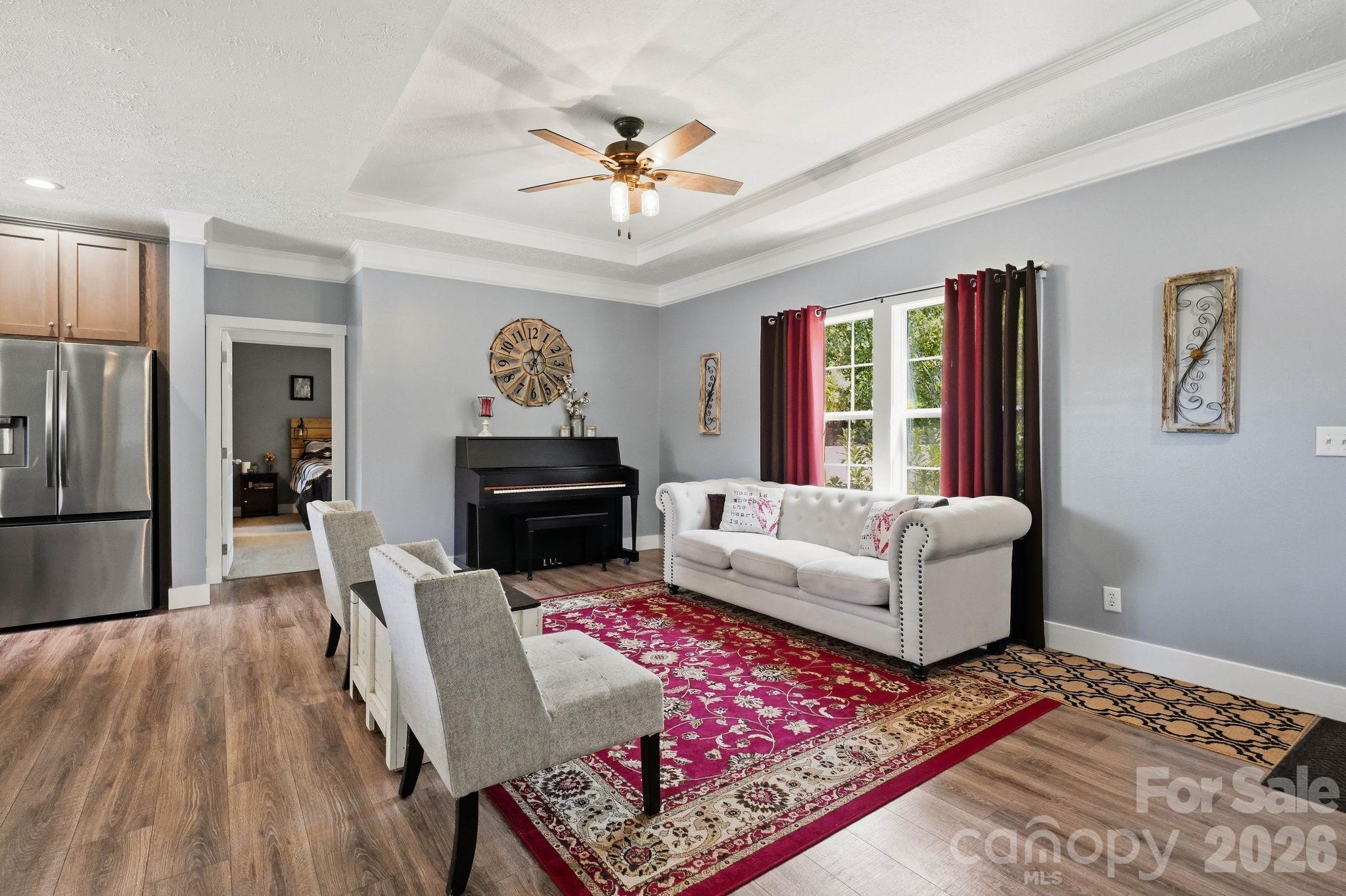 main property photo 16