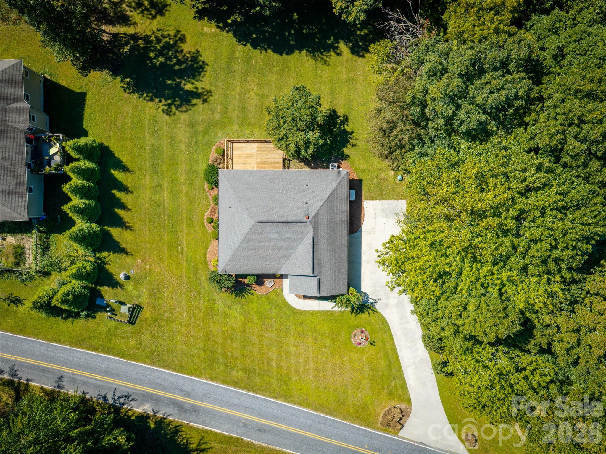 main property photo 37