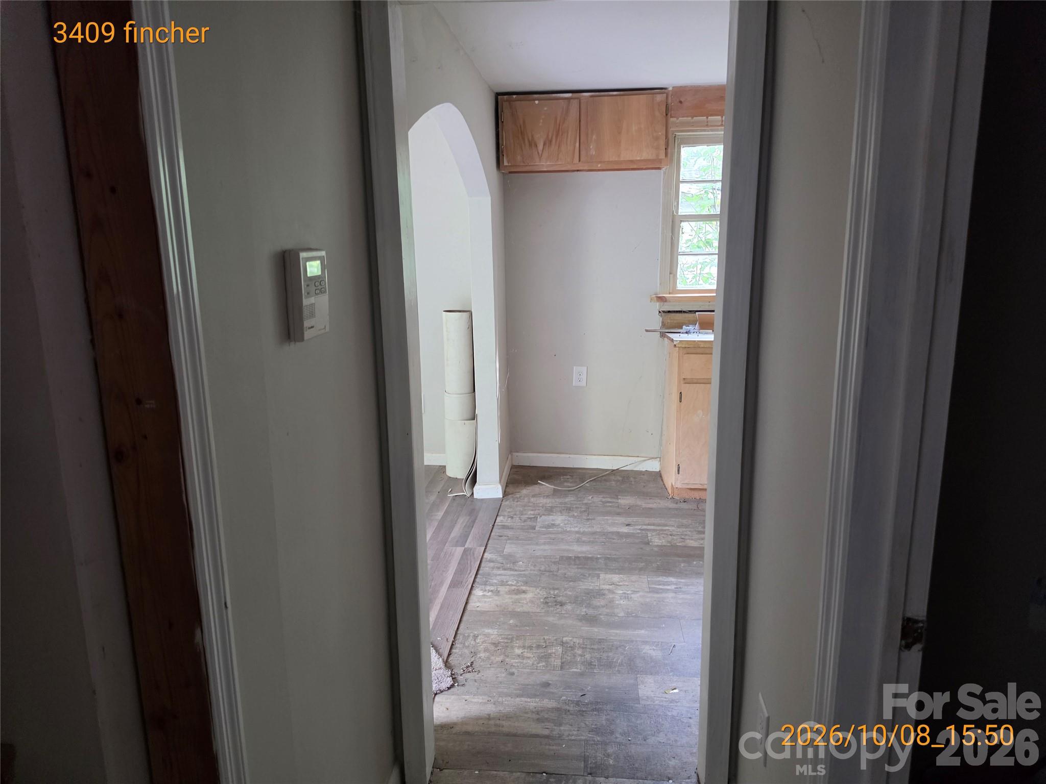 main property photo 7
