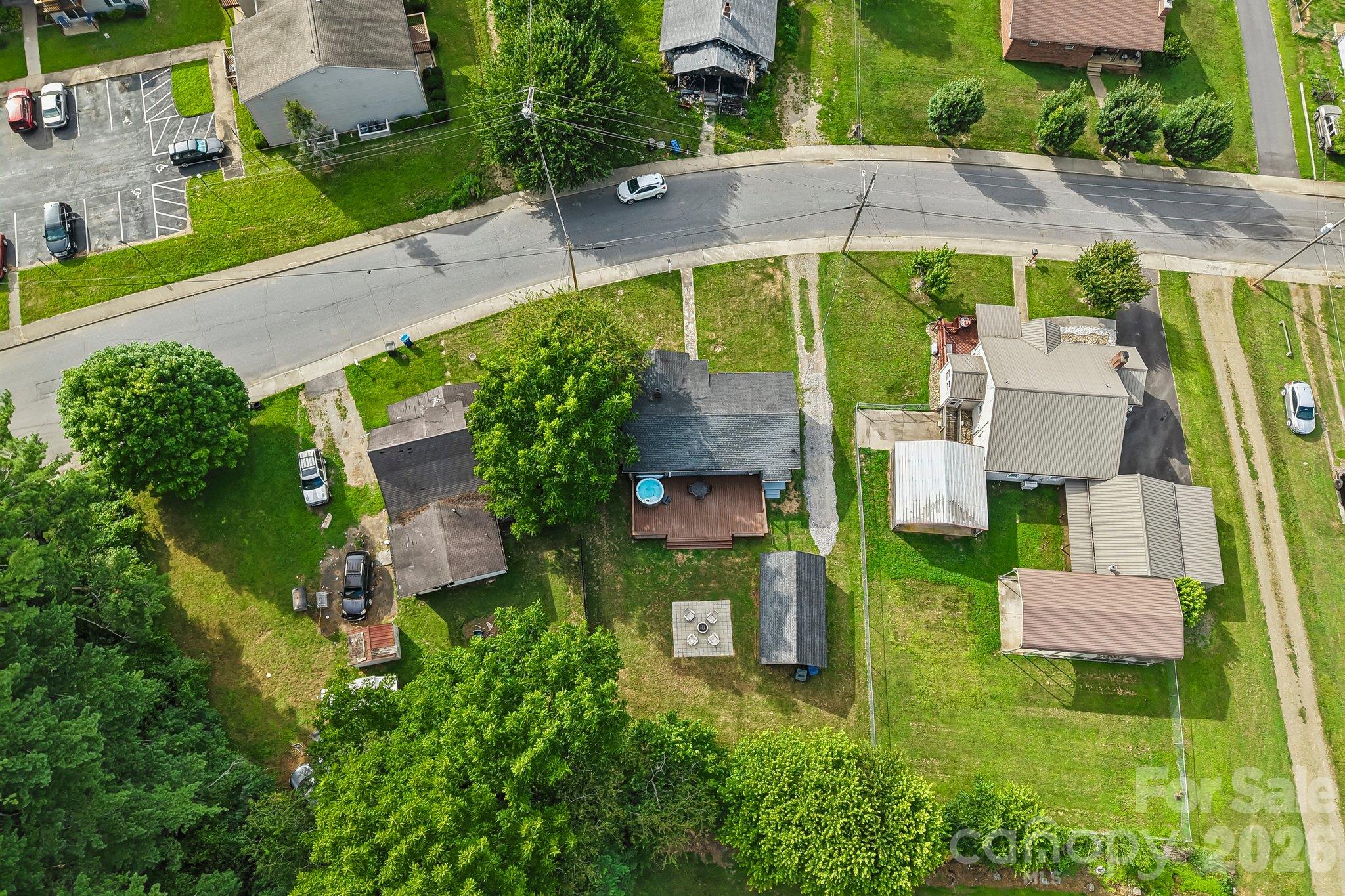 main property photo 38