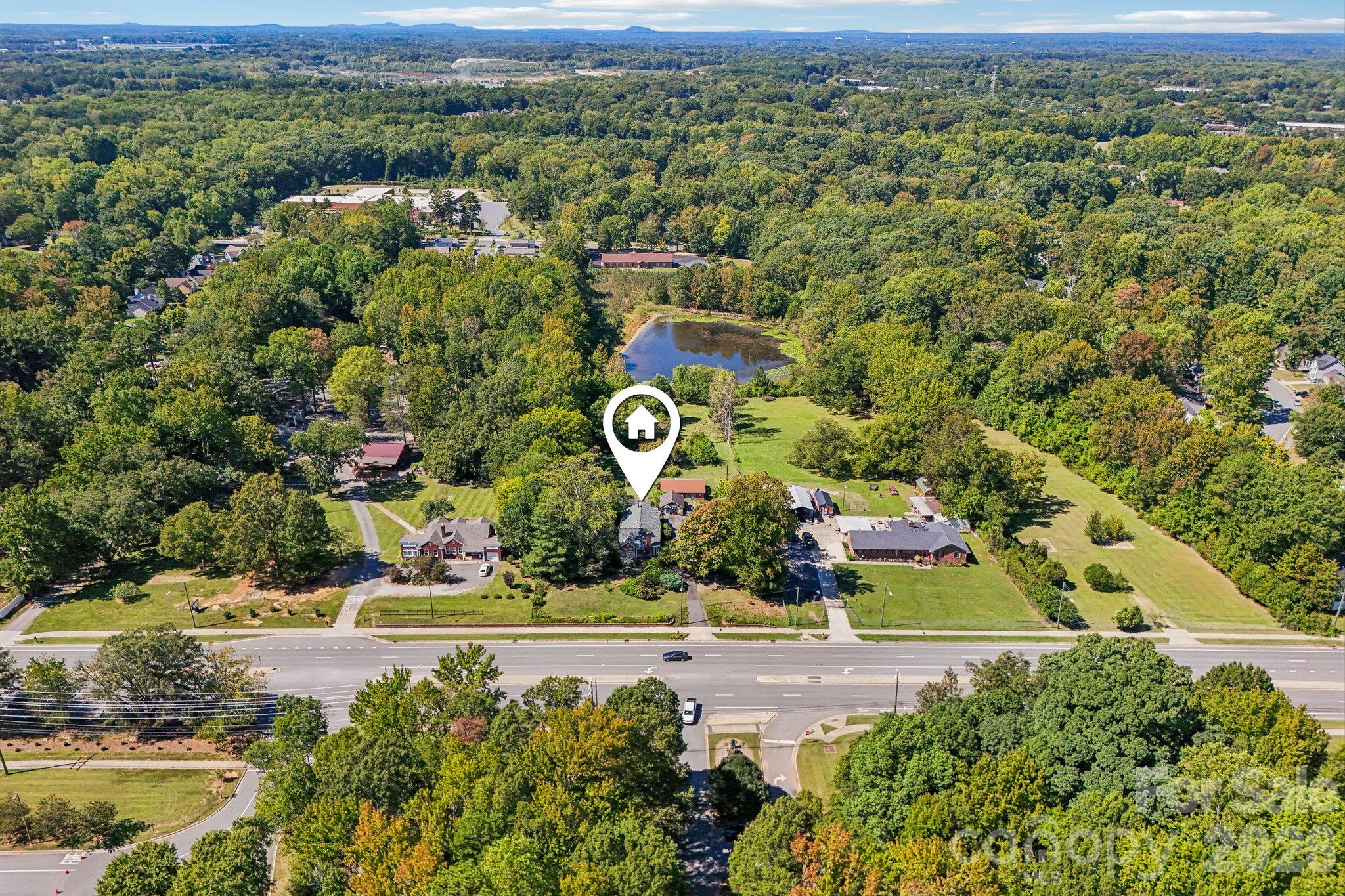 main property photo 38