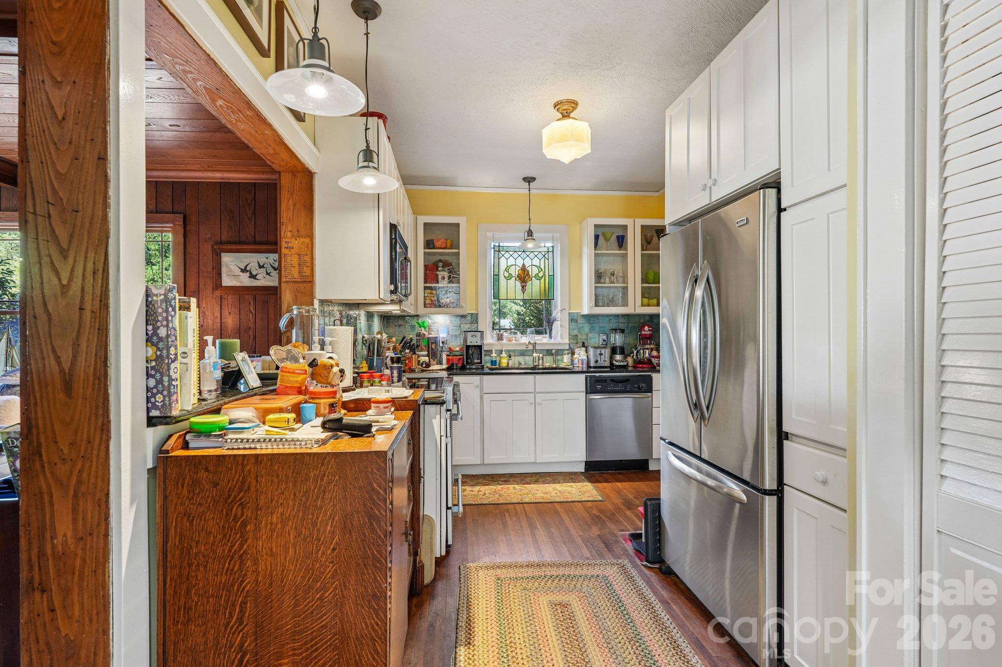 main property photo 6