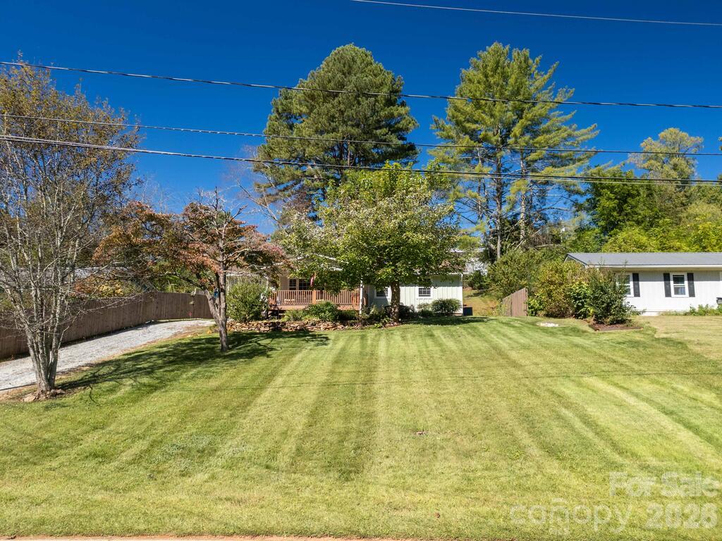 main property photo 34