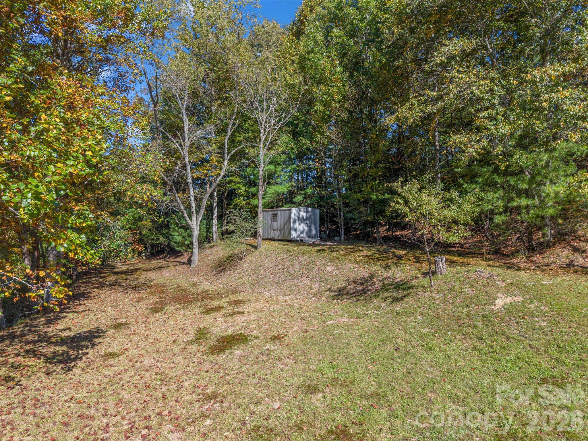 main property photo 8