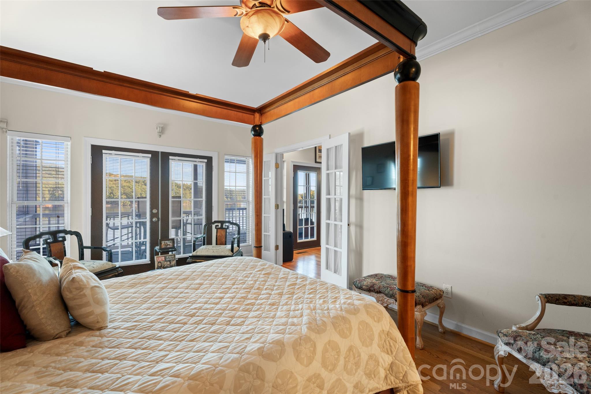 main property photo 20