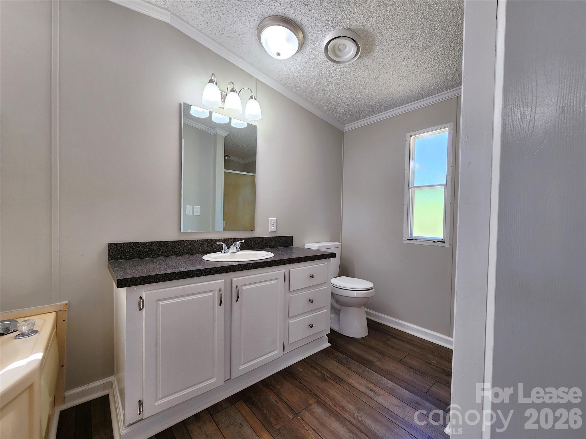 property viewer photo 12