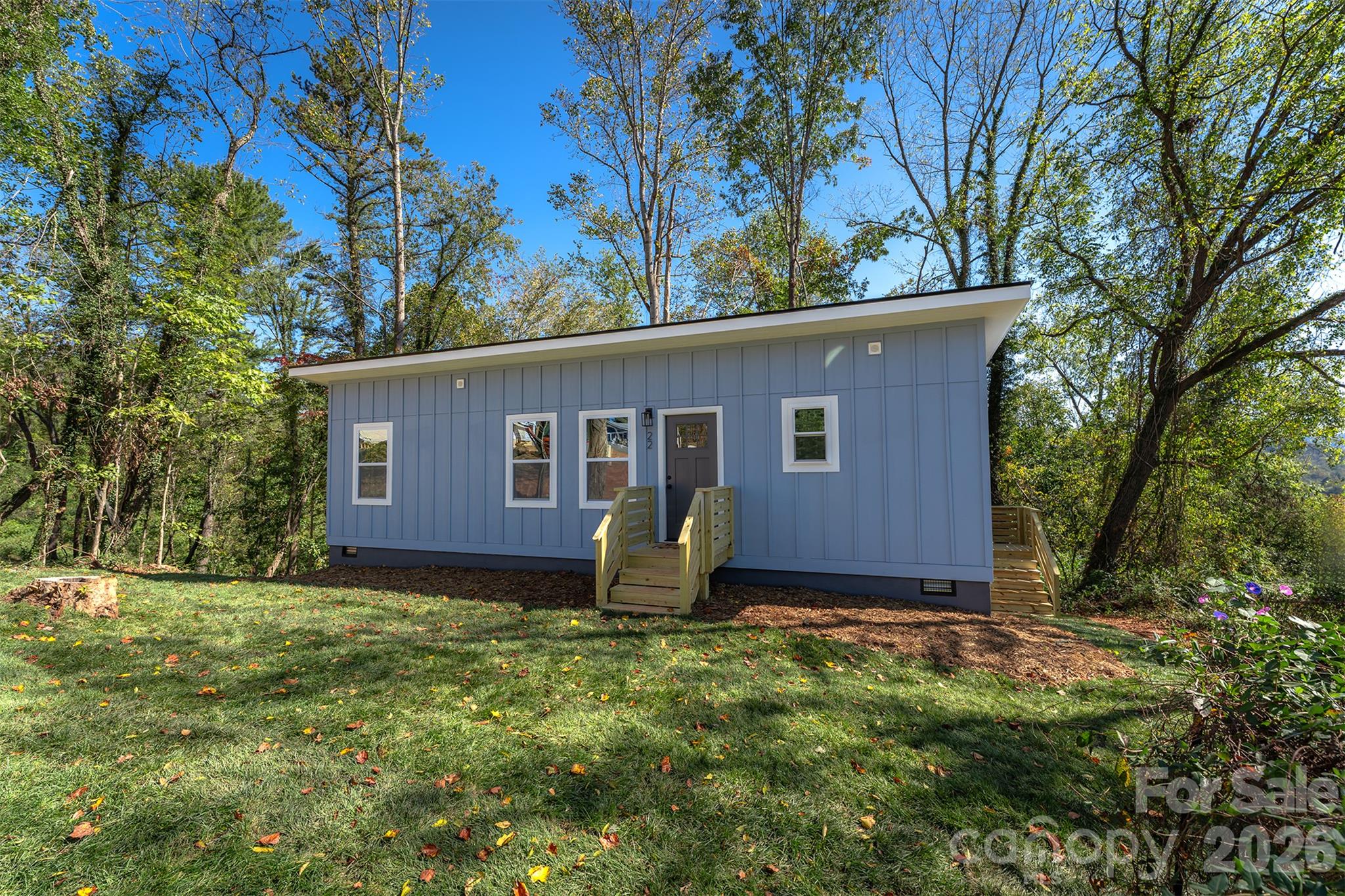 main property photo 25