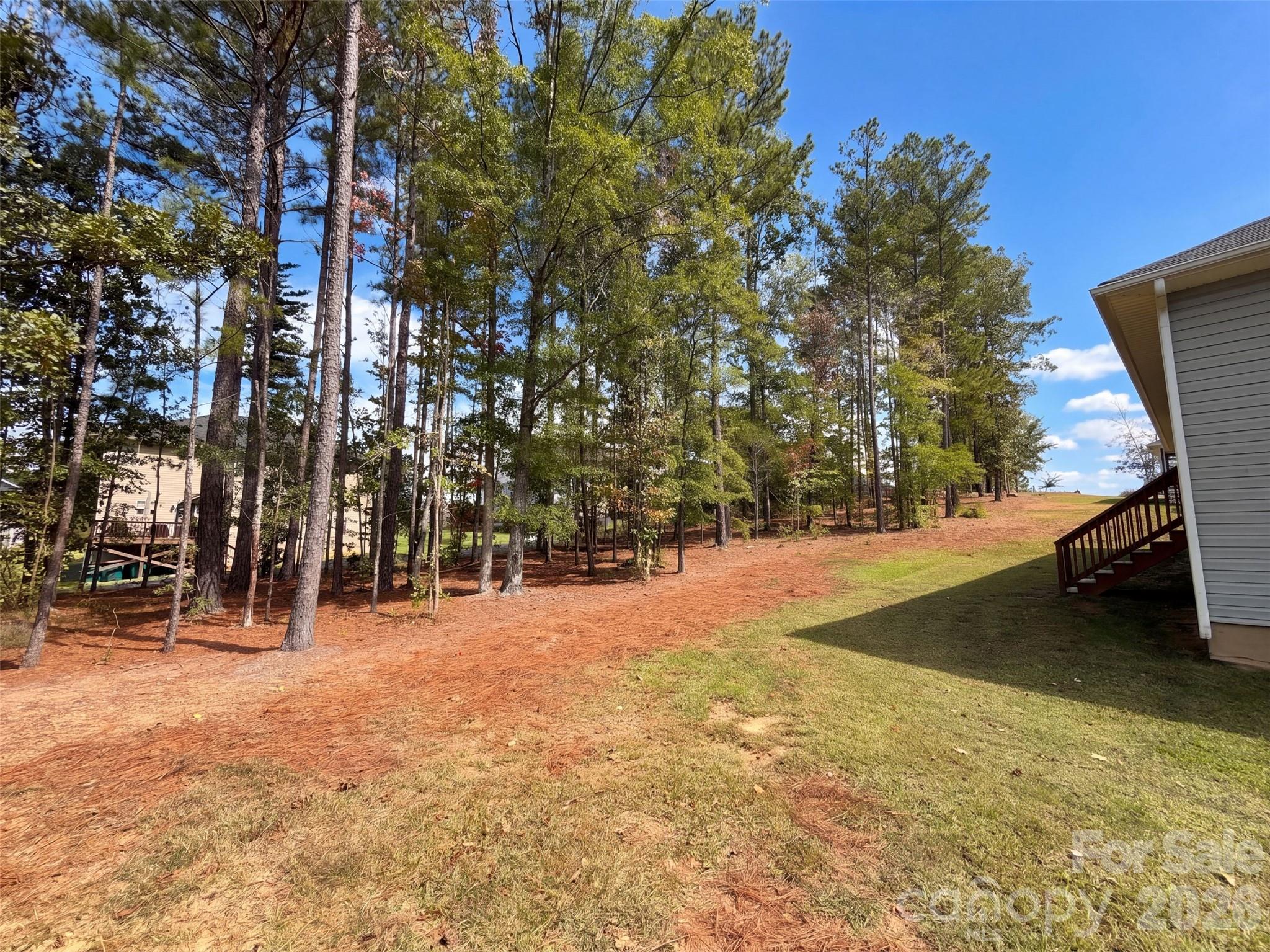 main property photo 27