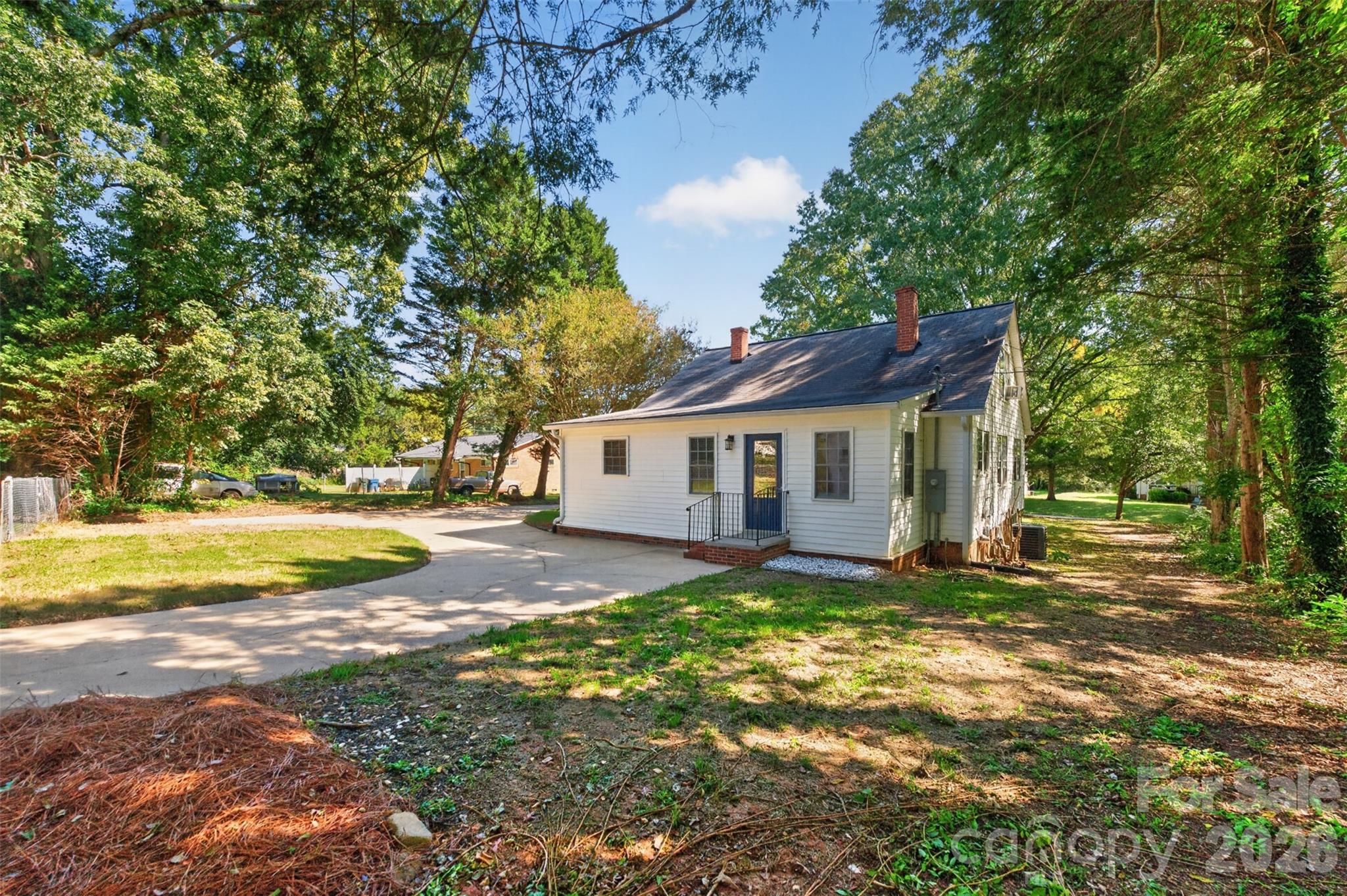 main property photo 43