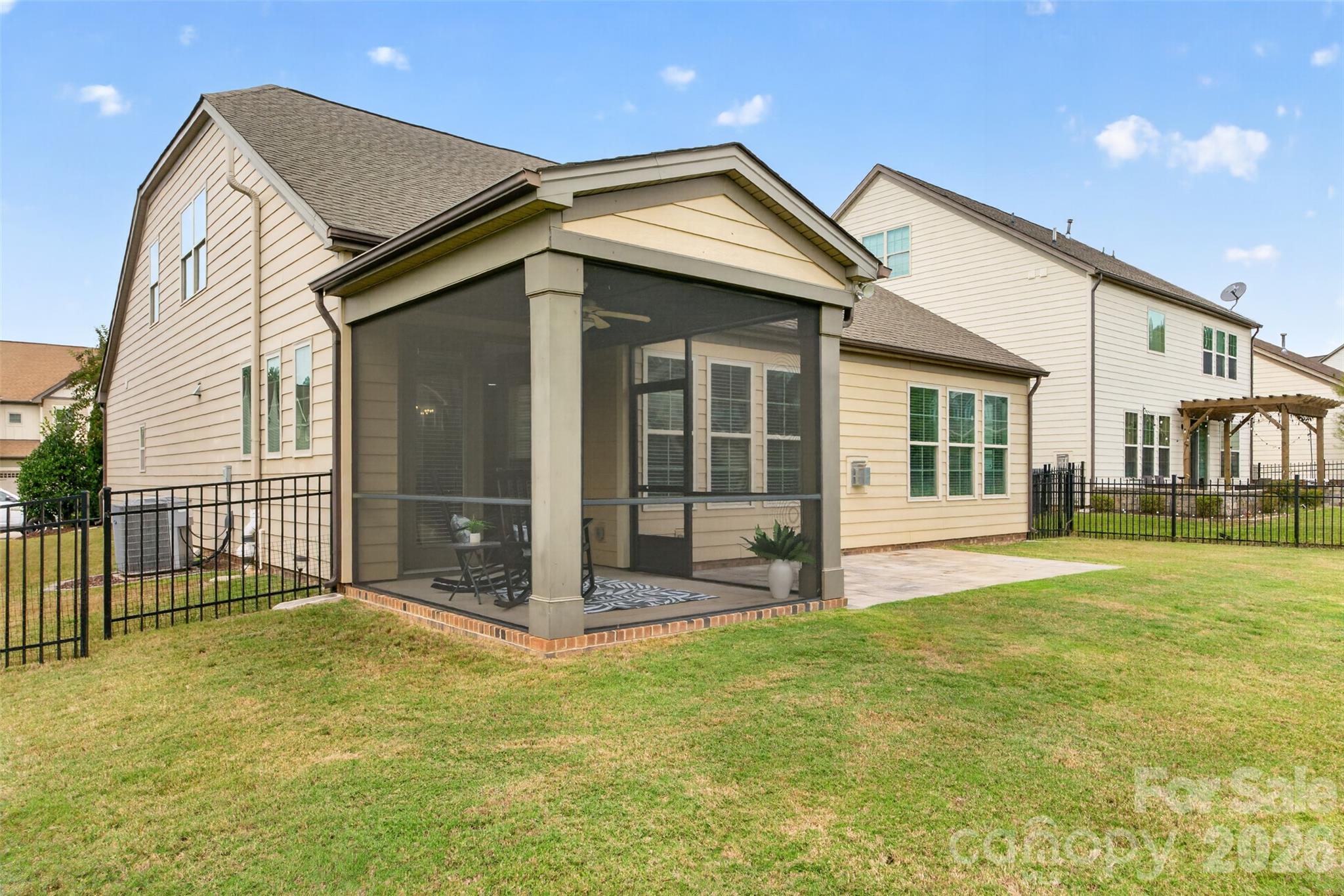 main property photo 36