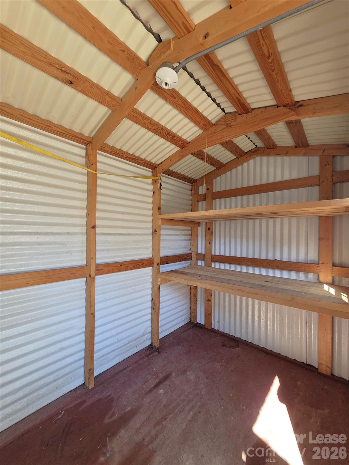 main property photo 14