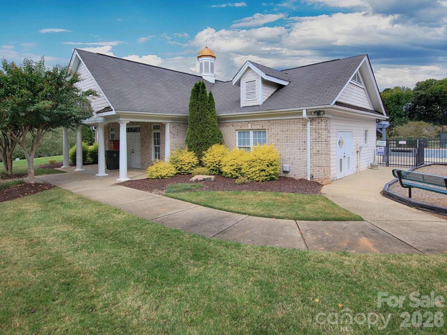 main property photo 37