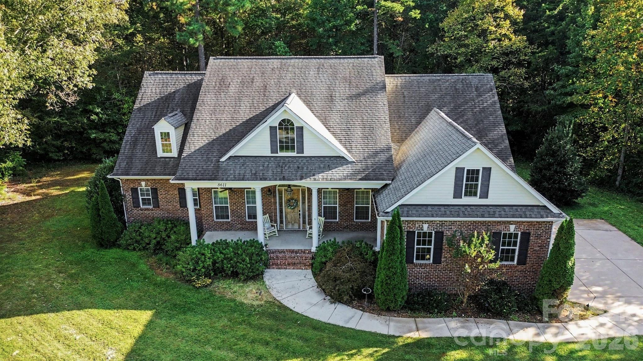 main property photo 38