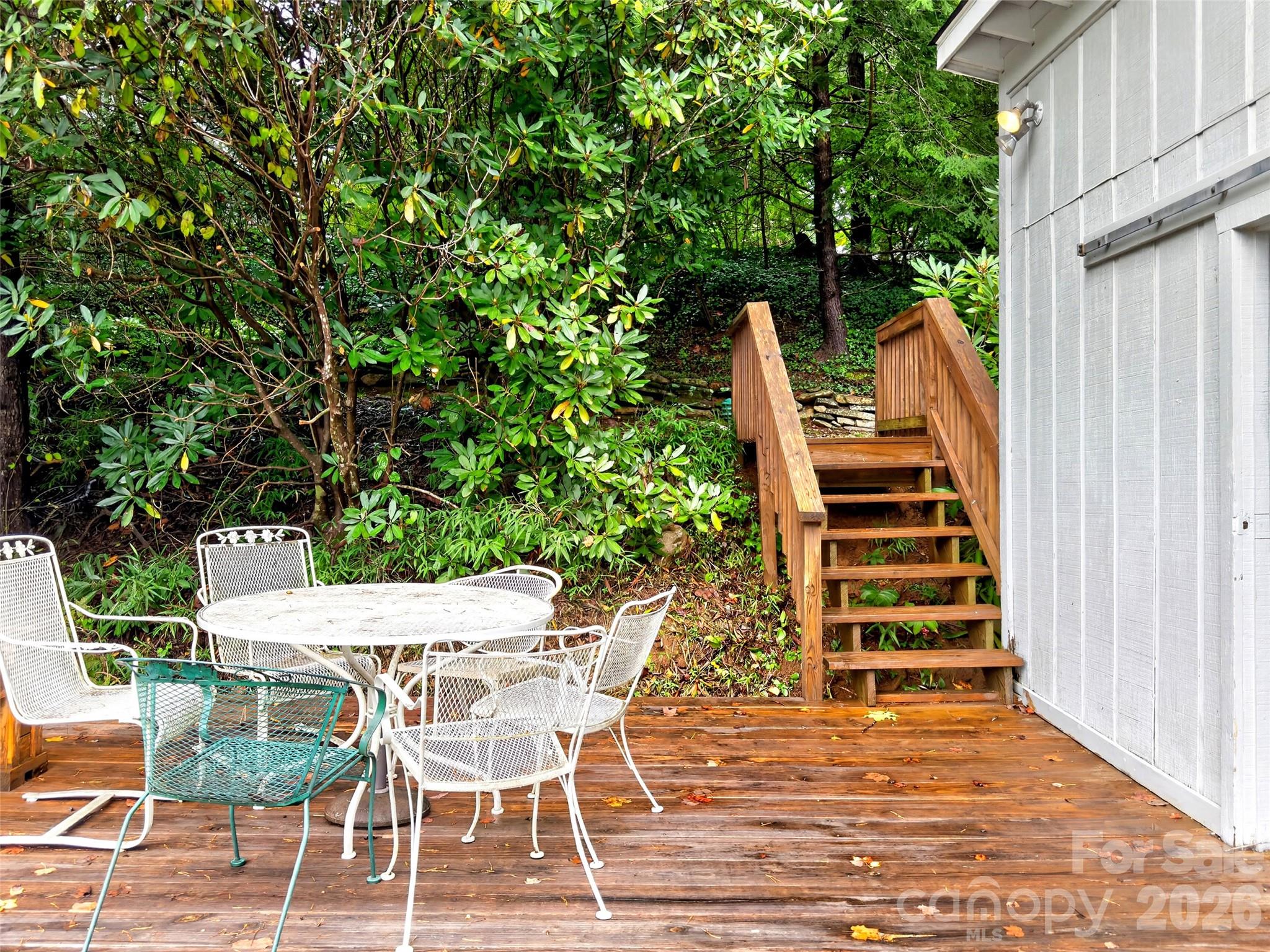 main property photo 31