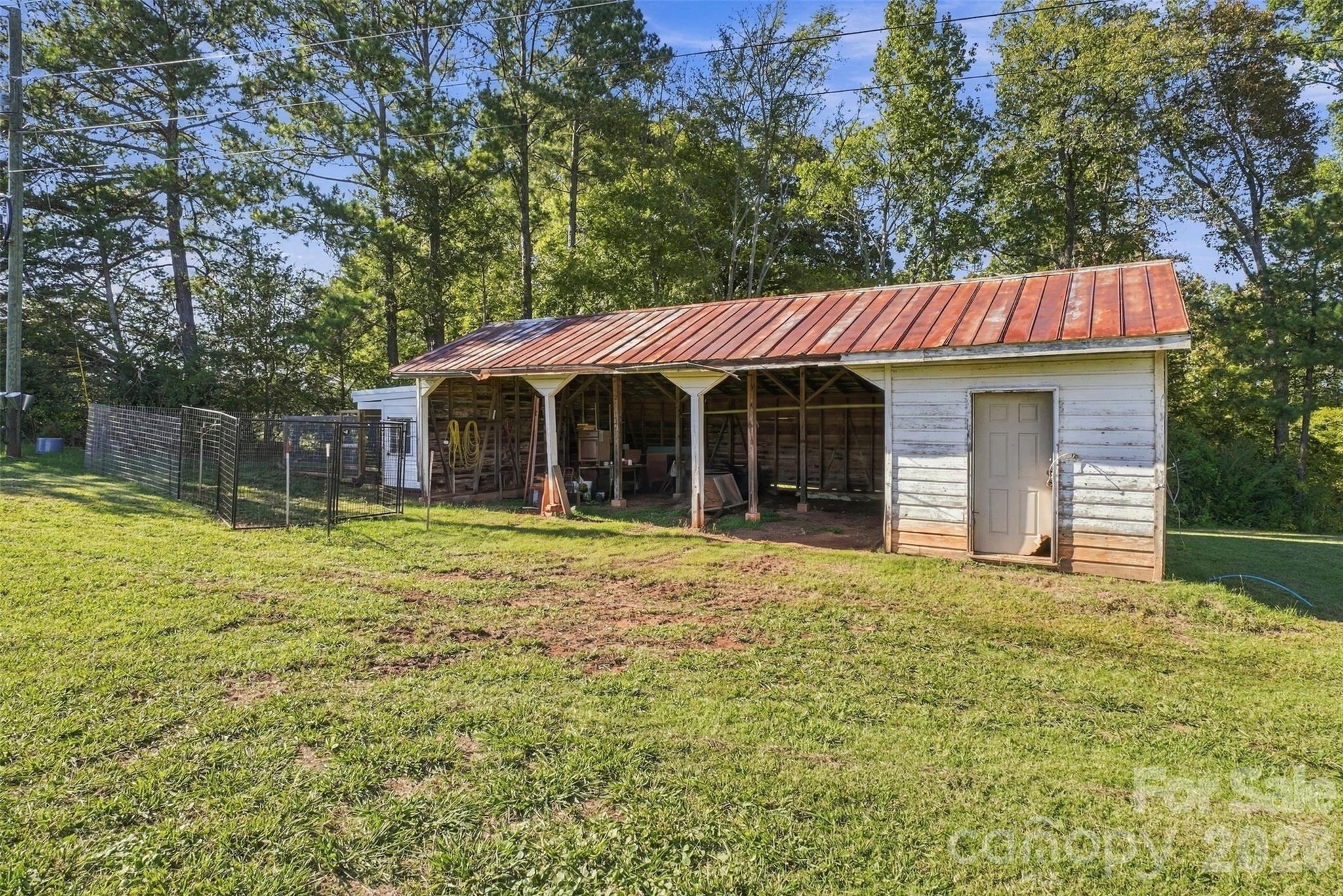 main property photo 38