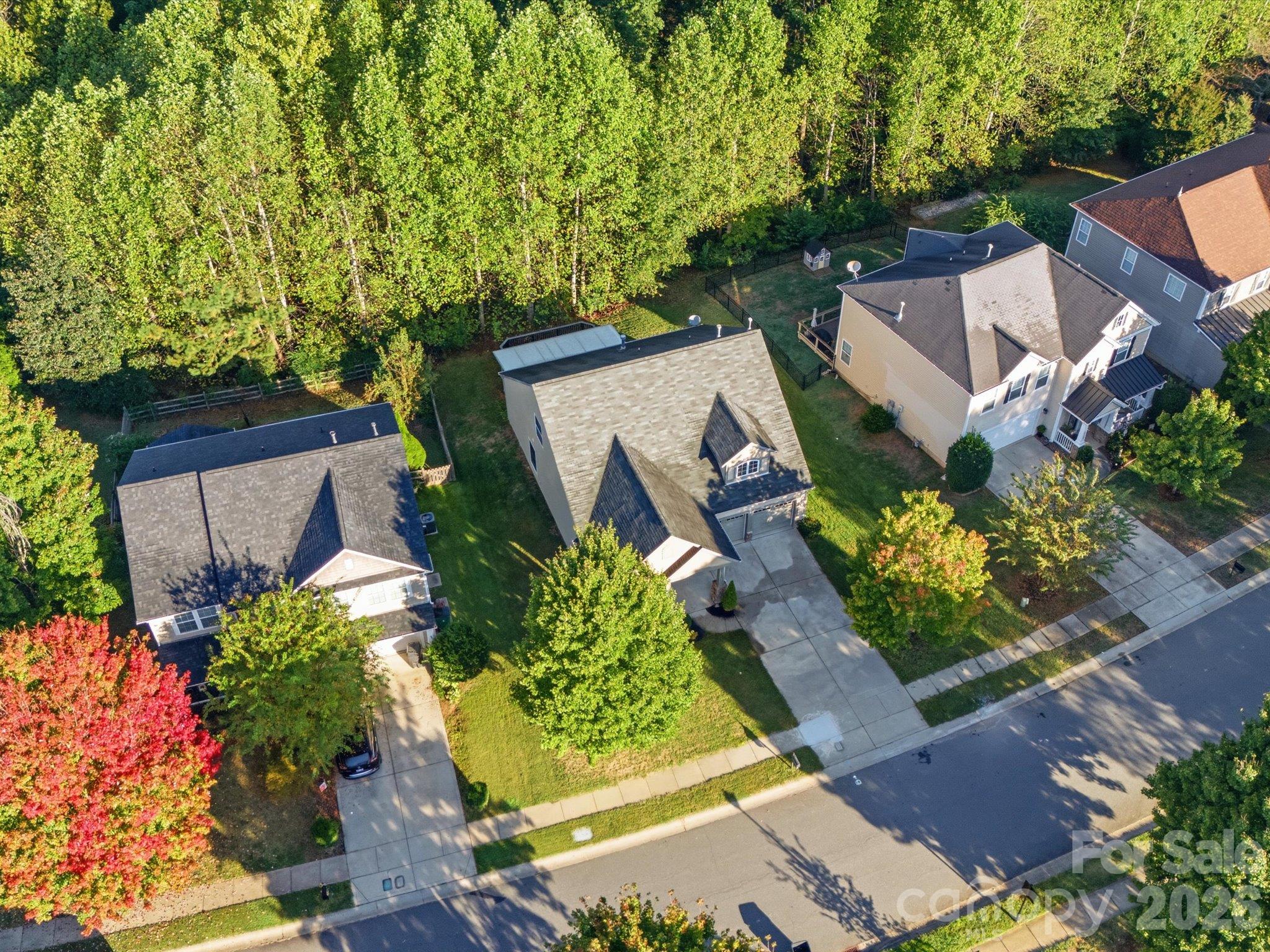 main property photo 40