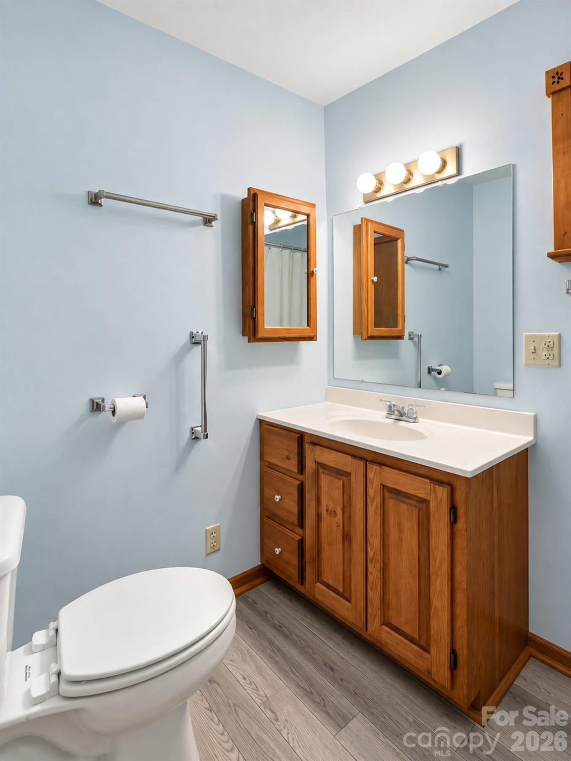 main property photo 19